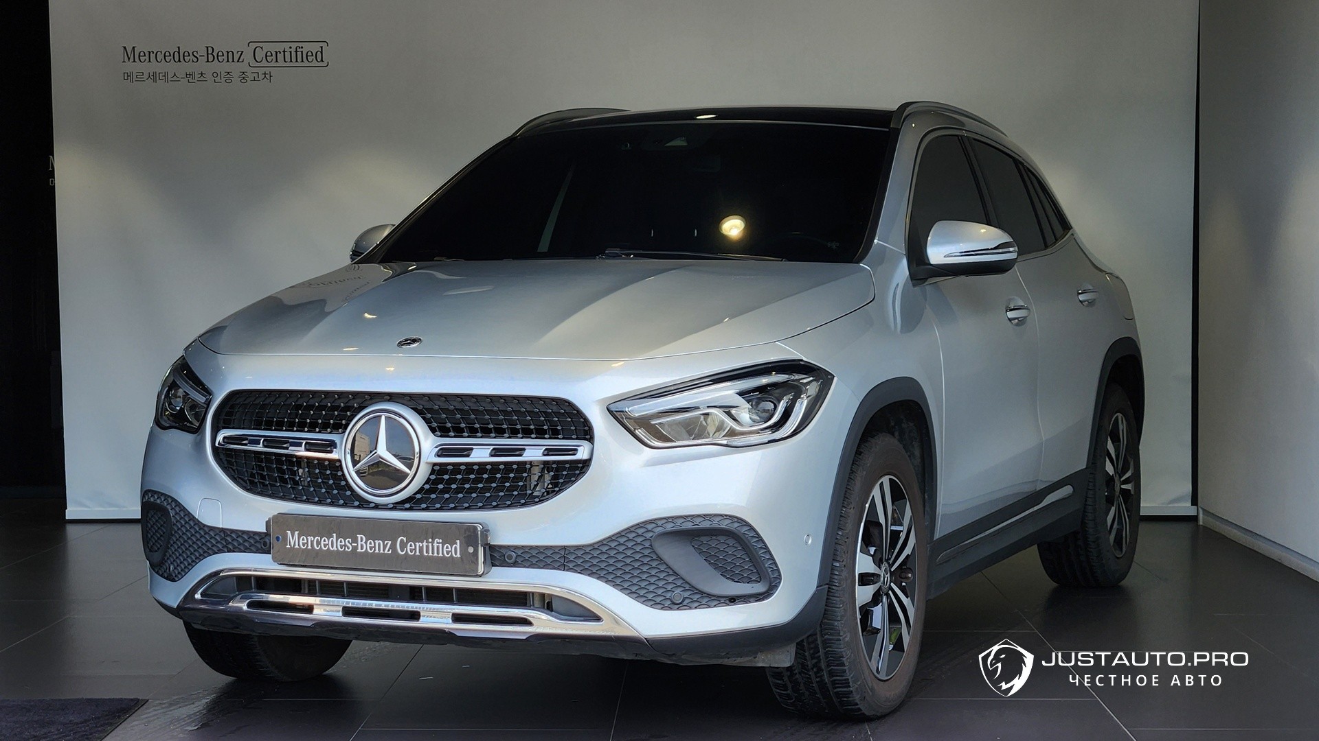 Автомобиль Mercedes-Benz GLA-Class