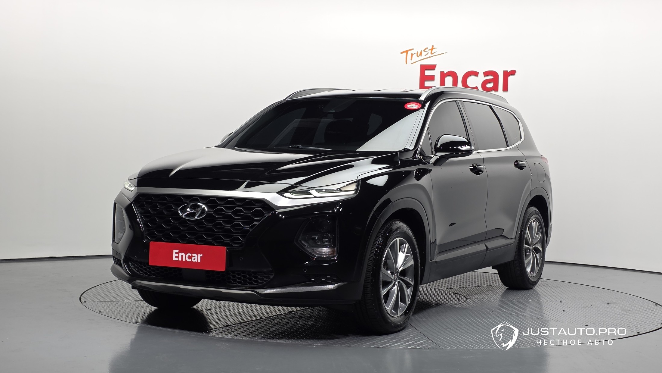 Автомобиль Hyundai Santafe