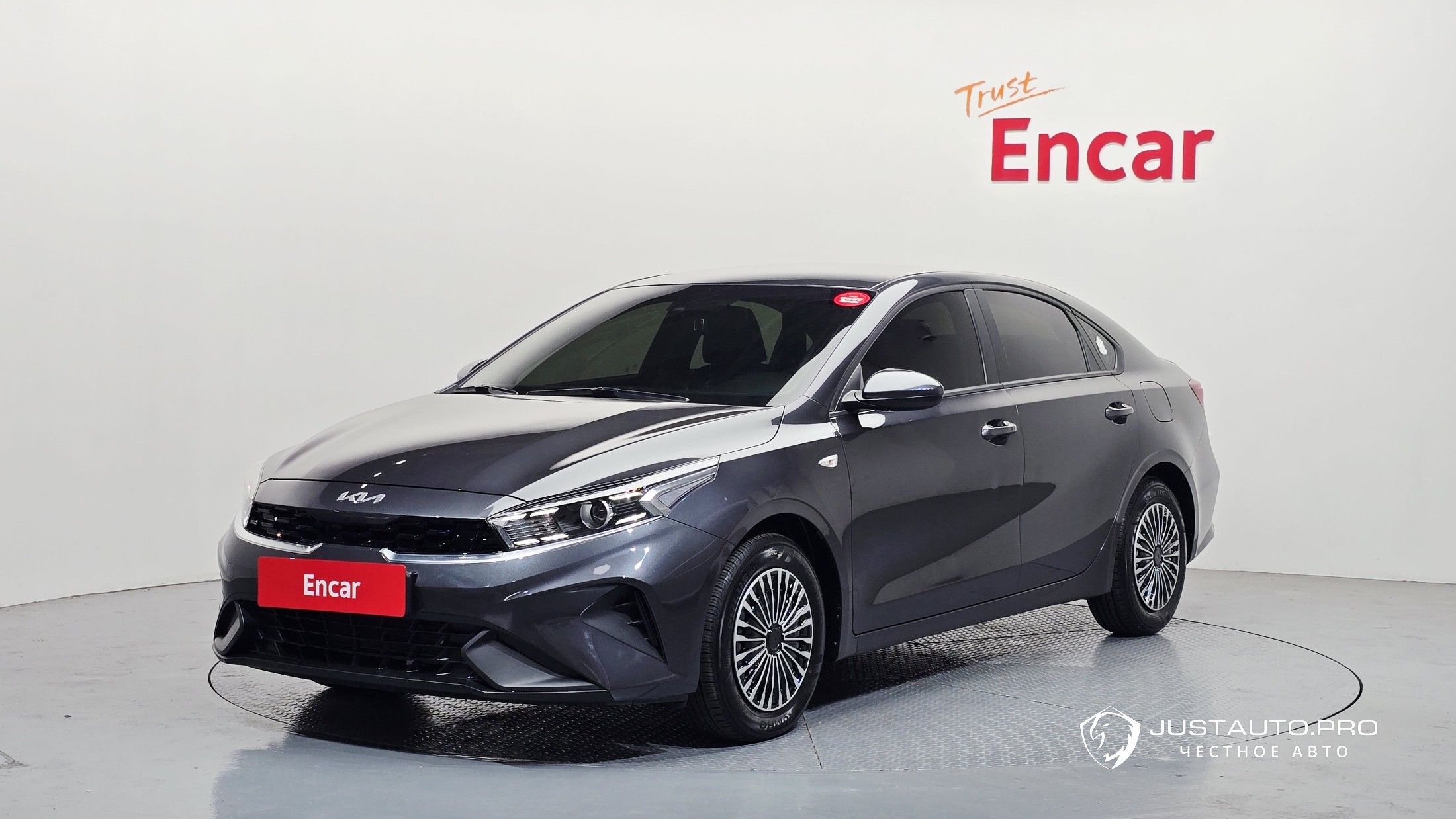 Автомобиль Kia K3