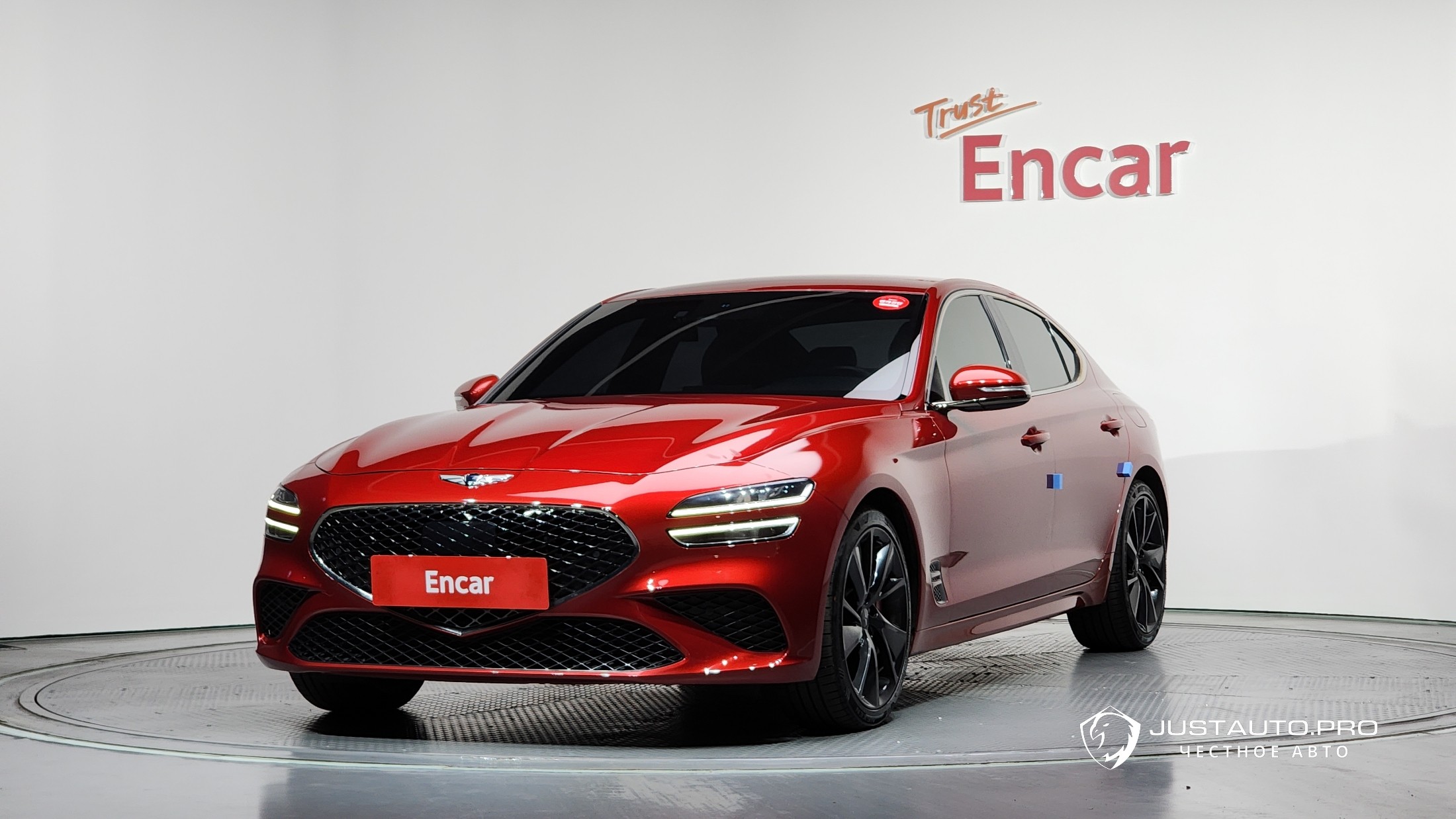 Автомобиль Genesis G70