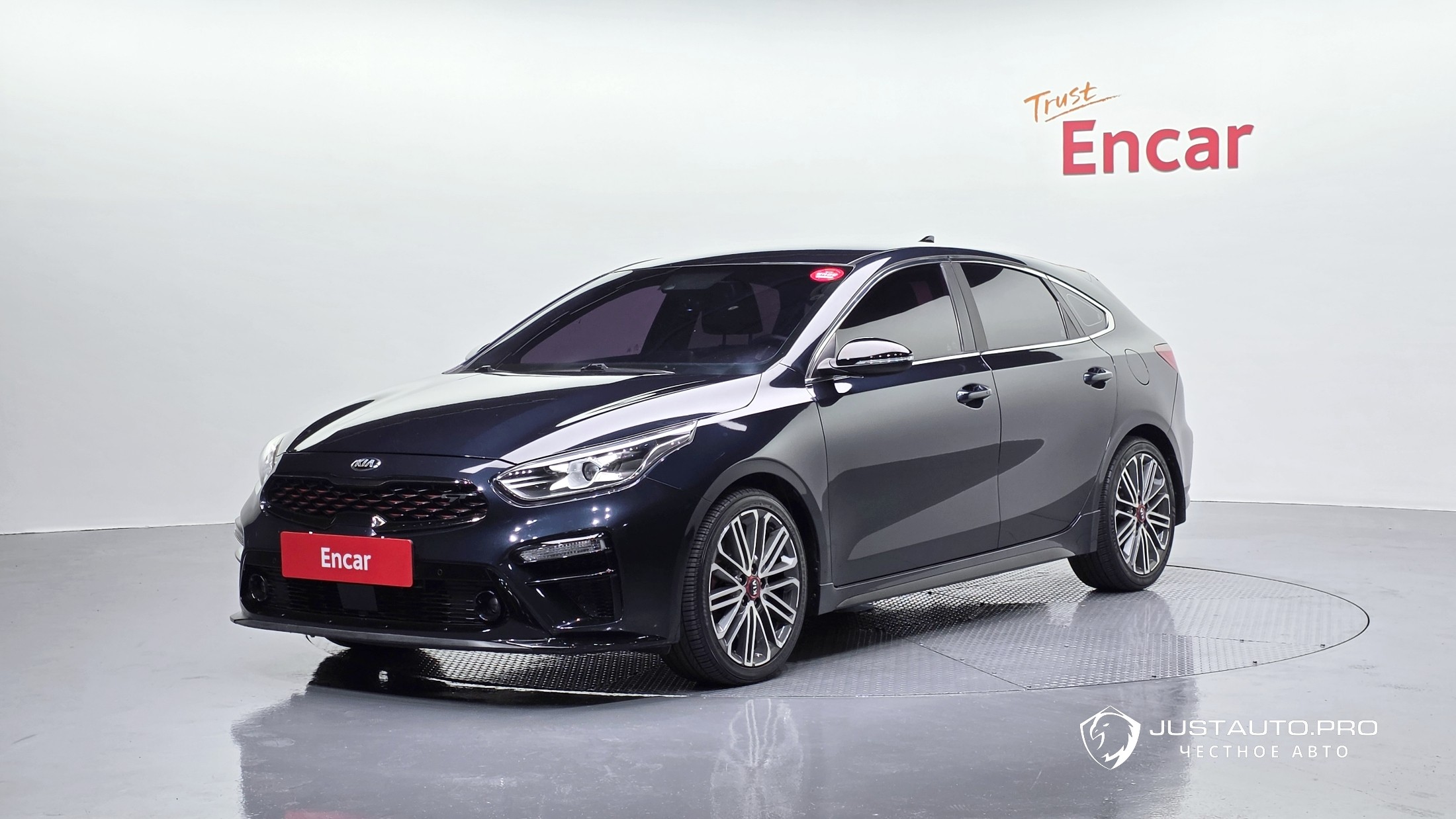 Автомобиль Kia K3