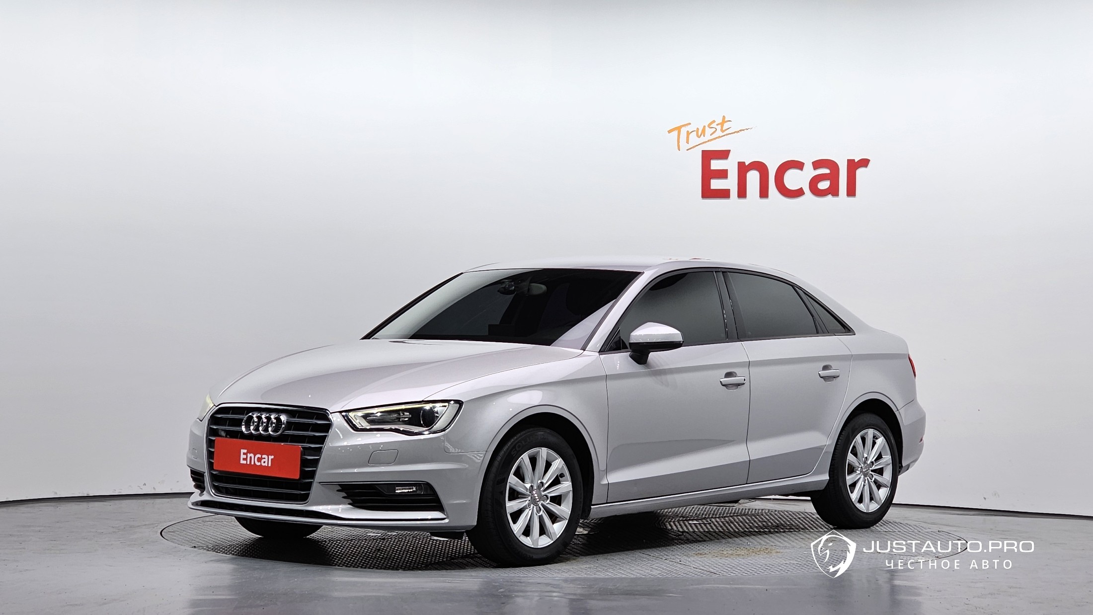 Автомобиль Audi A3