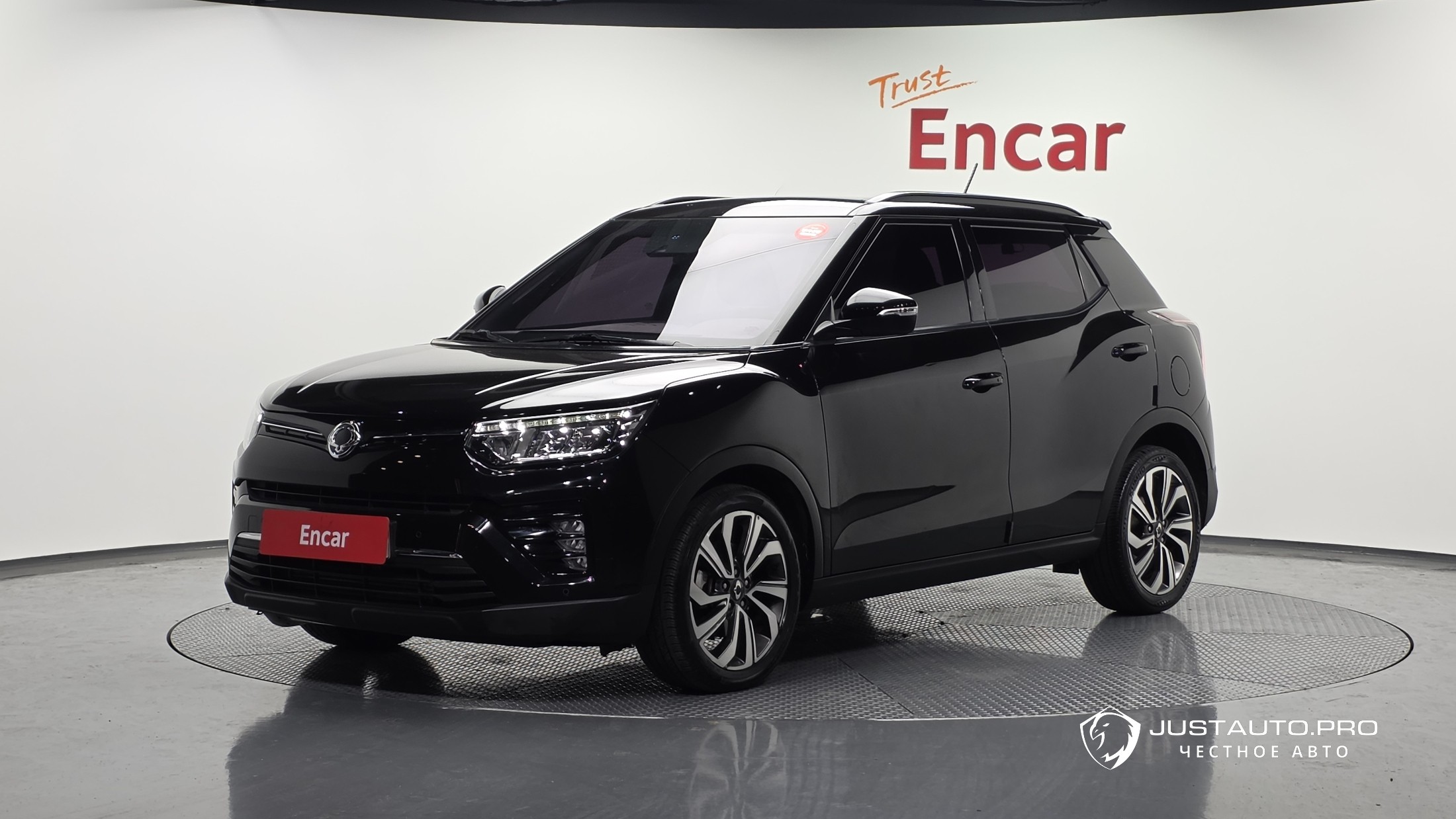 Автомобиль KG_Mobility_Ssangyong TIBOLI