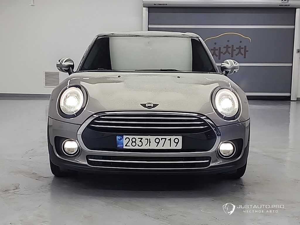 Автомобиль Mini Clubman