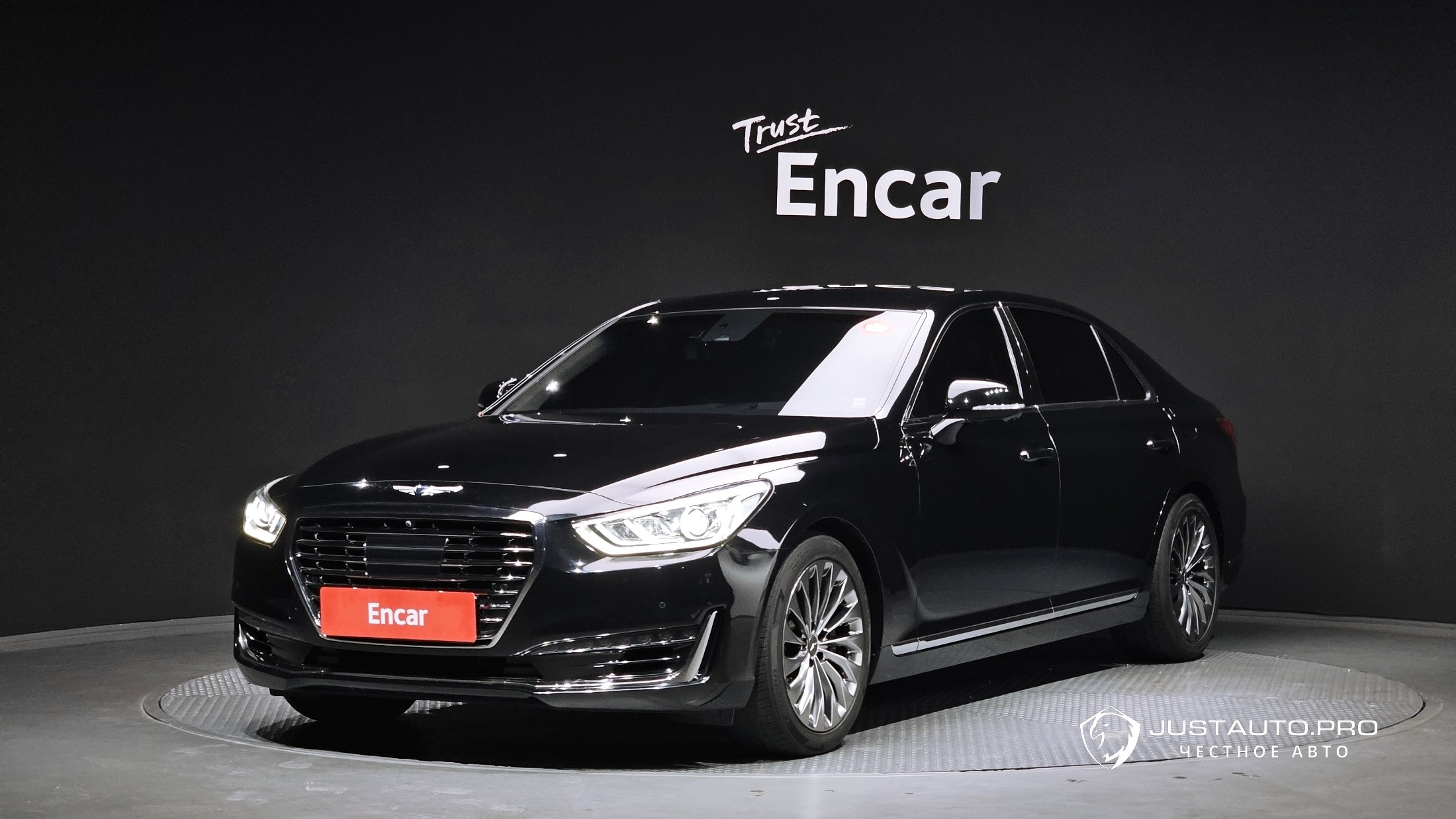 Автомобиль Genesis EQ900