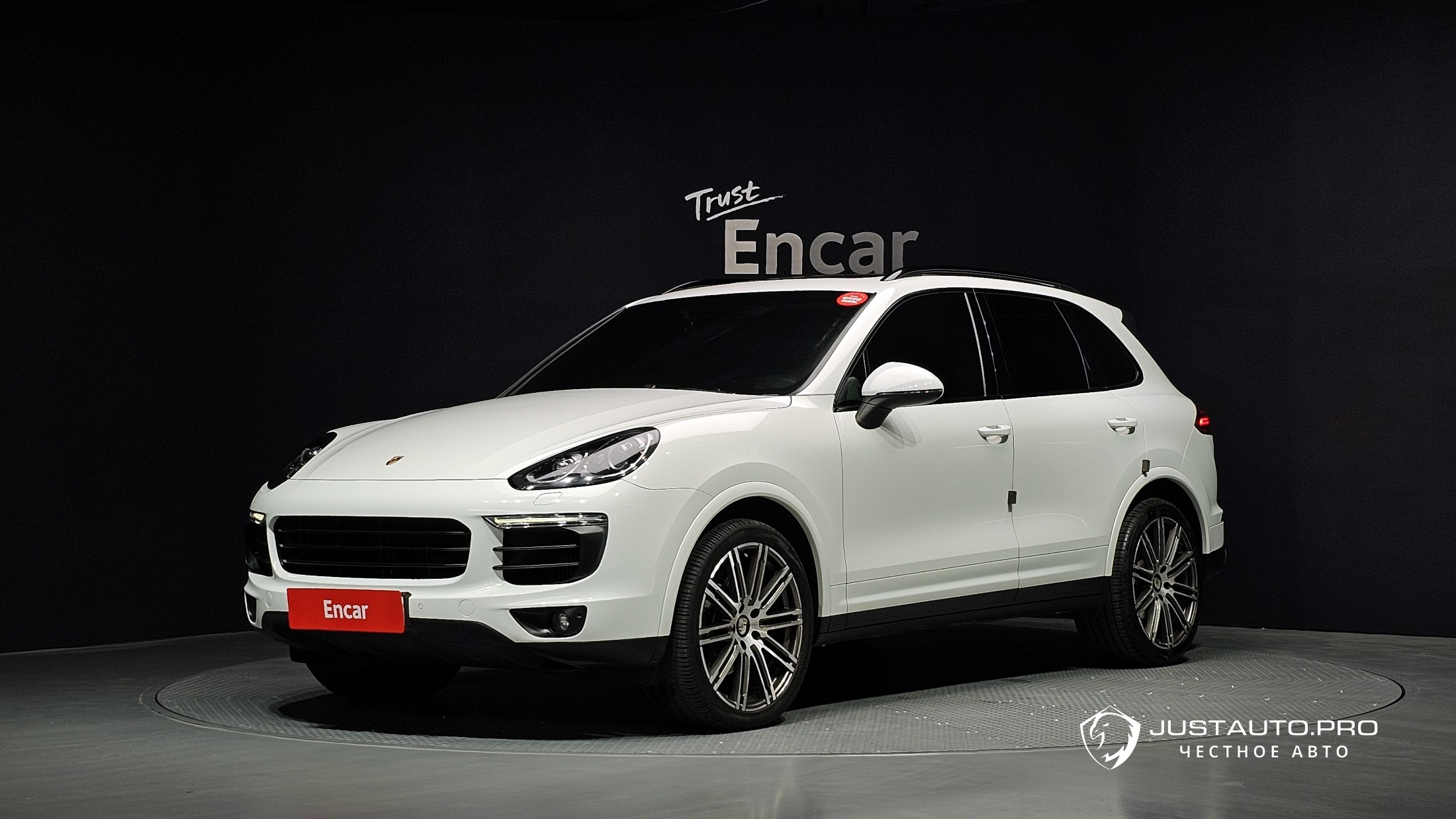Автомобиль Porsche Cayenne