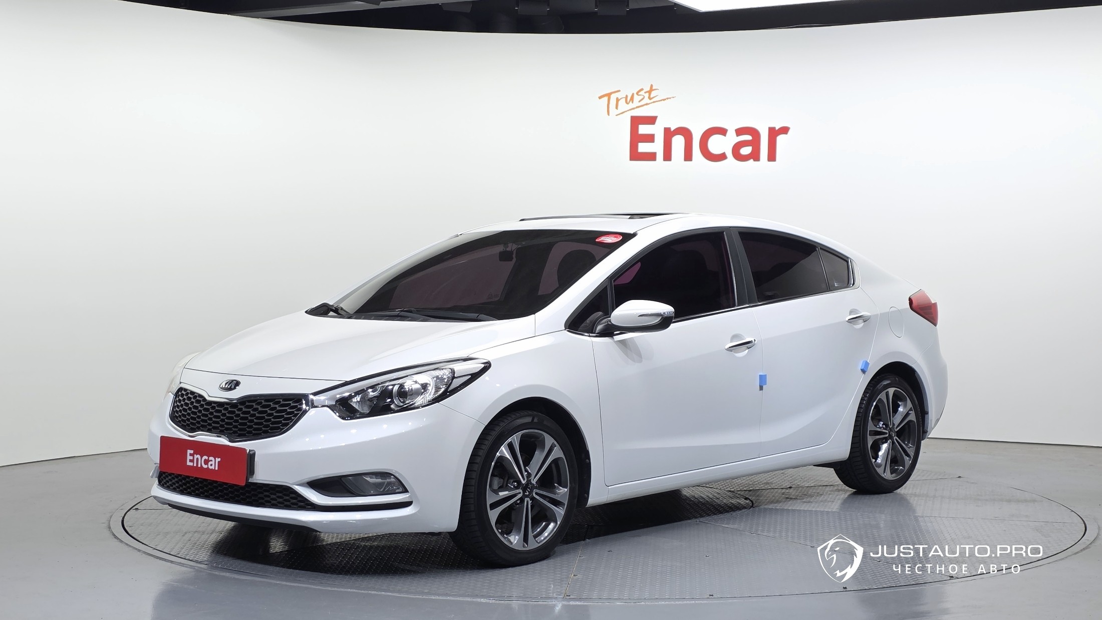 Автомобиль Kia K3