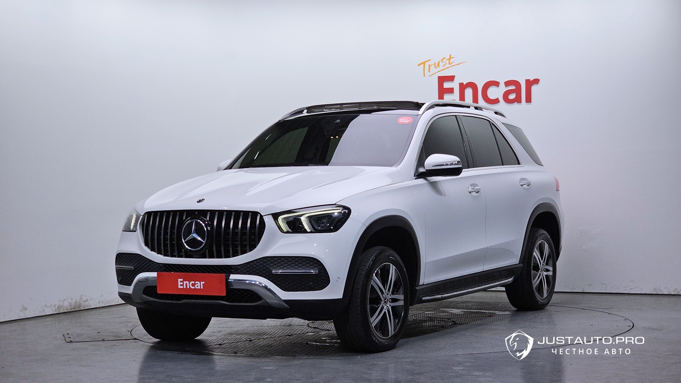 Автомобиль Mercedes-Benz GLE-Class