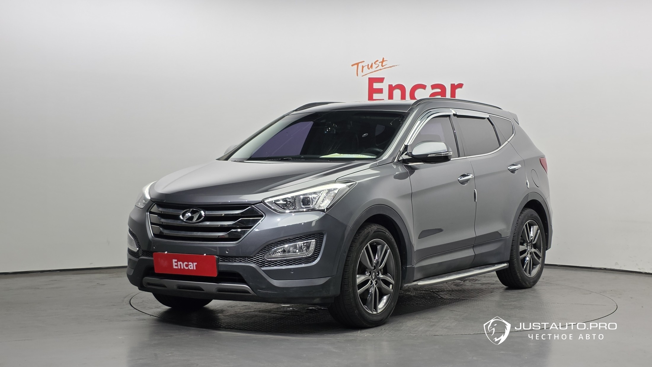 Автомобиль Hyundai Santafe