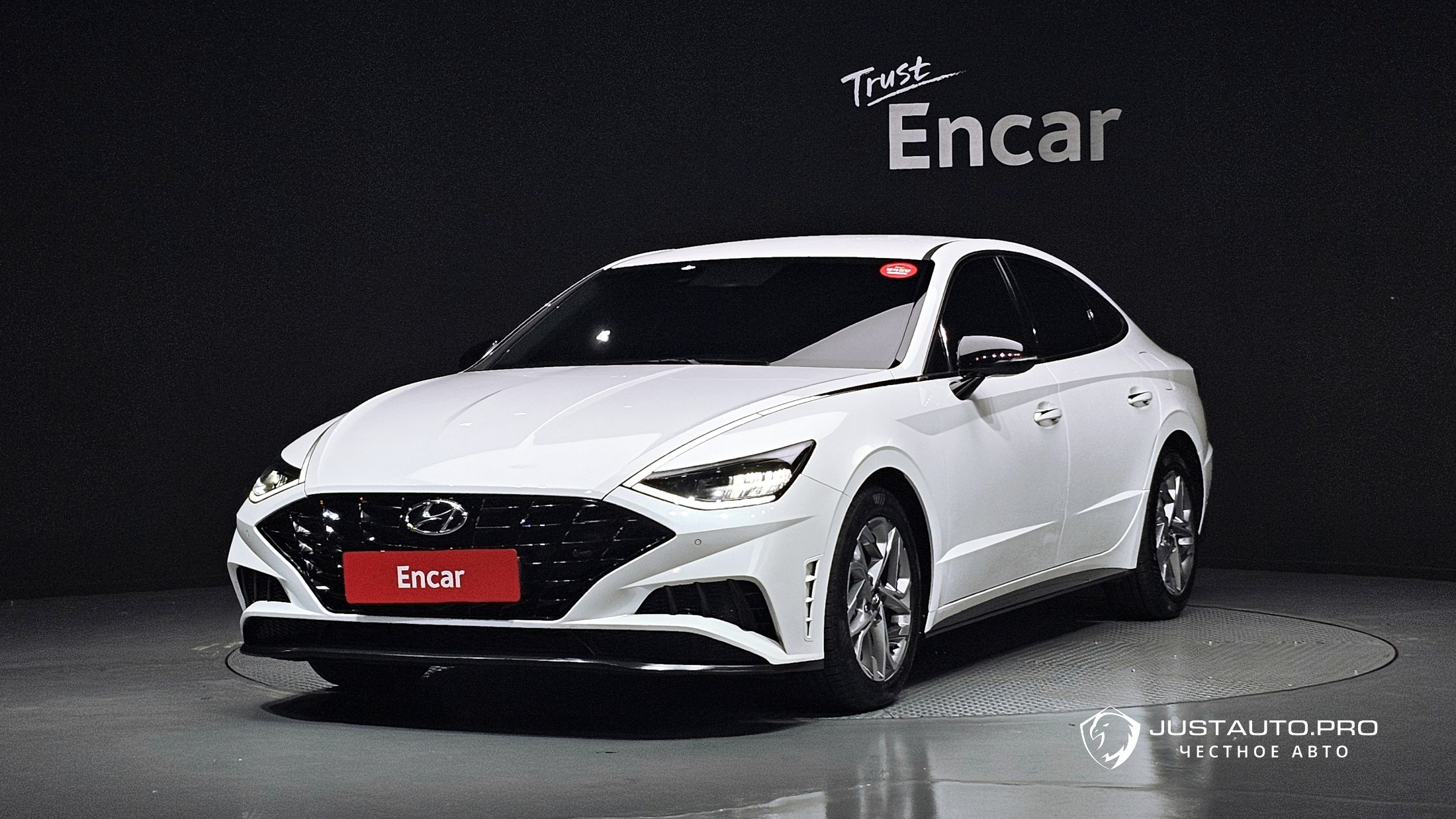 Автомобиль Hyundai Sonata