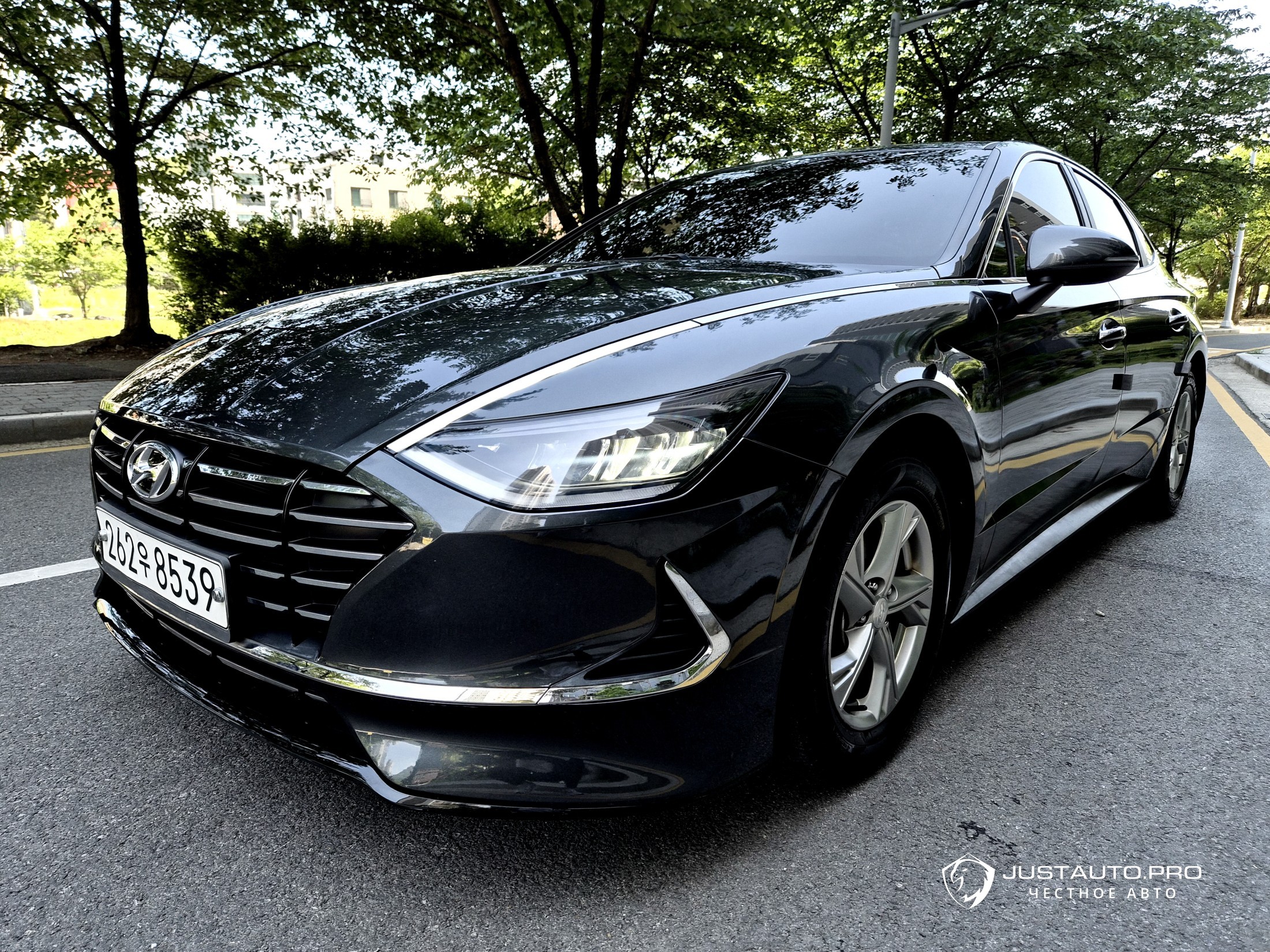Автомобиль Hyundai Sonata