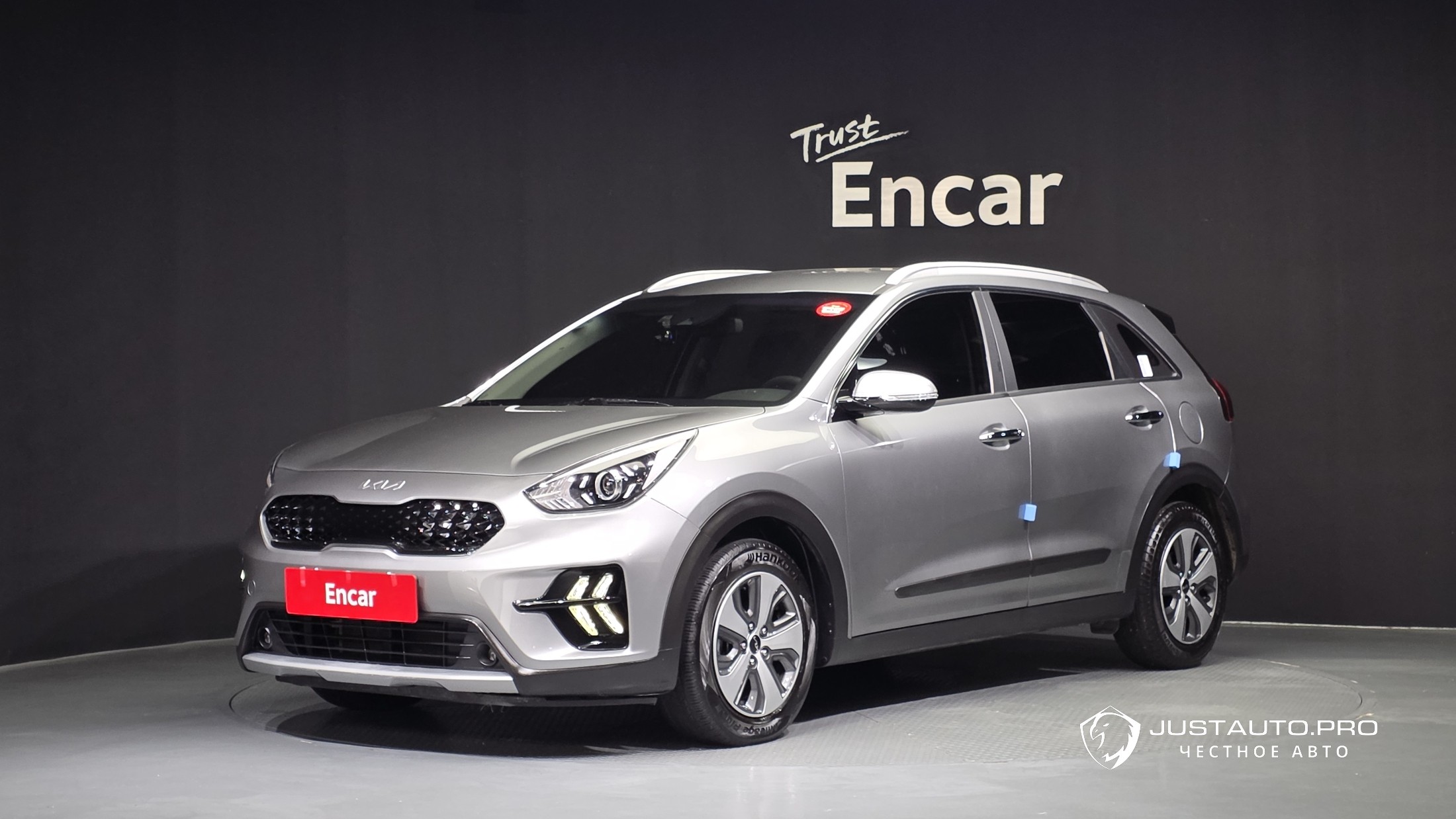 Автомобиль Kia Niro