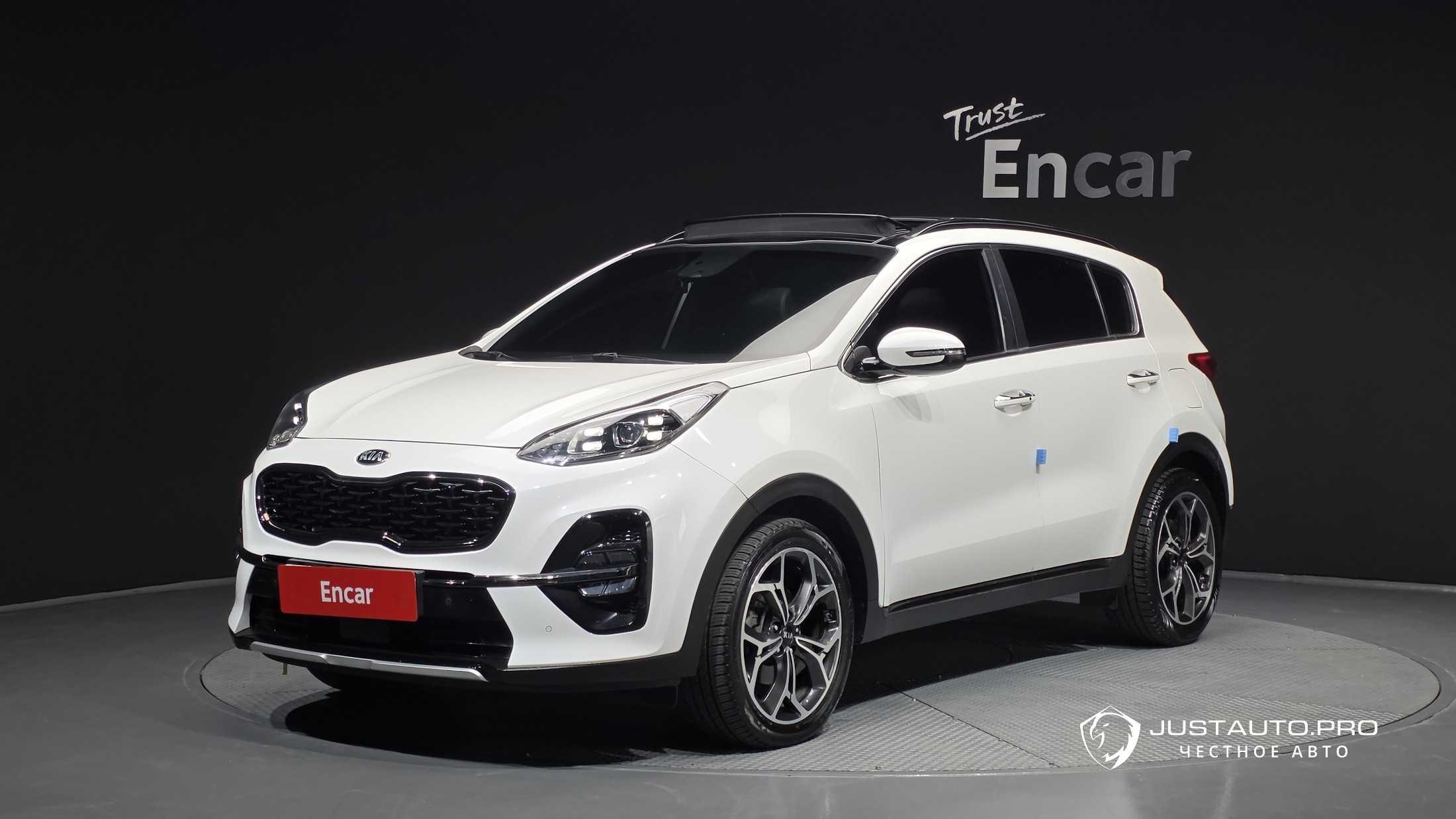 Автомобиль Kia Sportage
