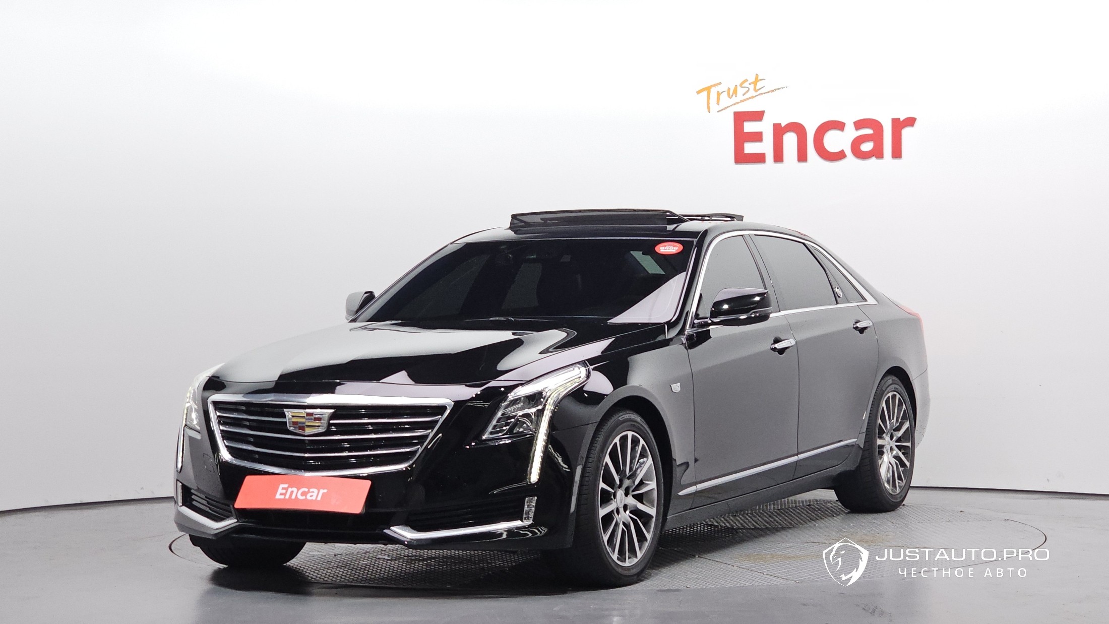 Автомобиль Cadillac CT6