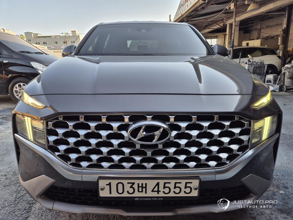 Автомобиль Hyundai Santafe