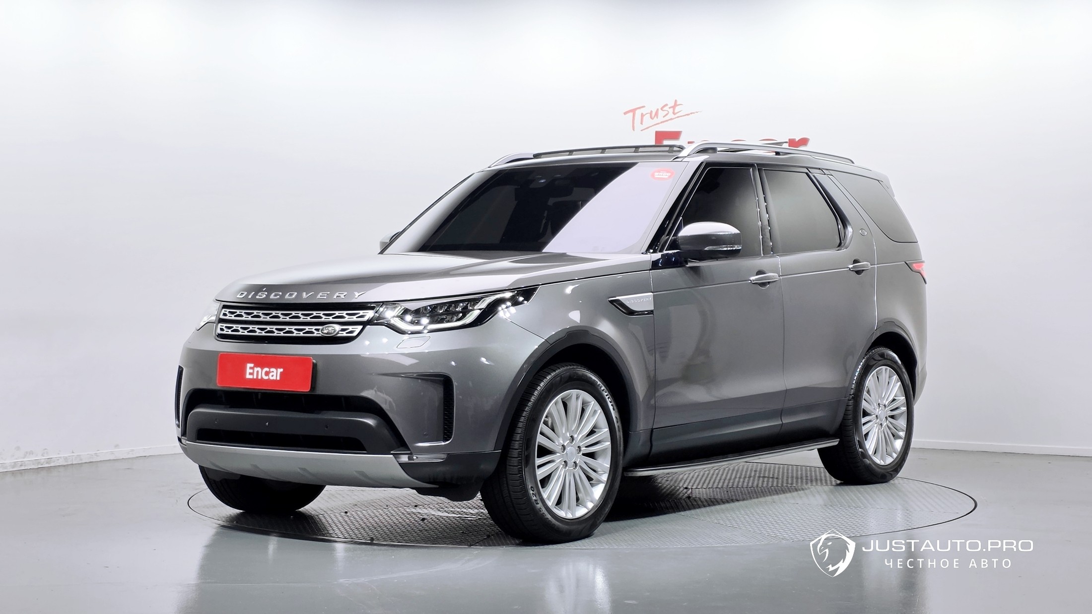 Автомобиль Land Rover Discovery