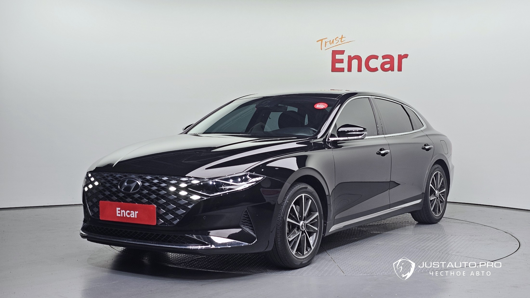 Автомобиль Hyundai Grandeur