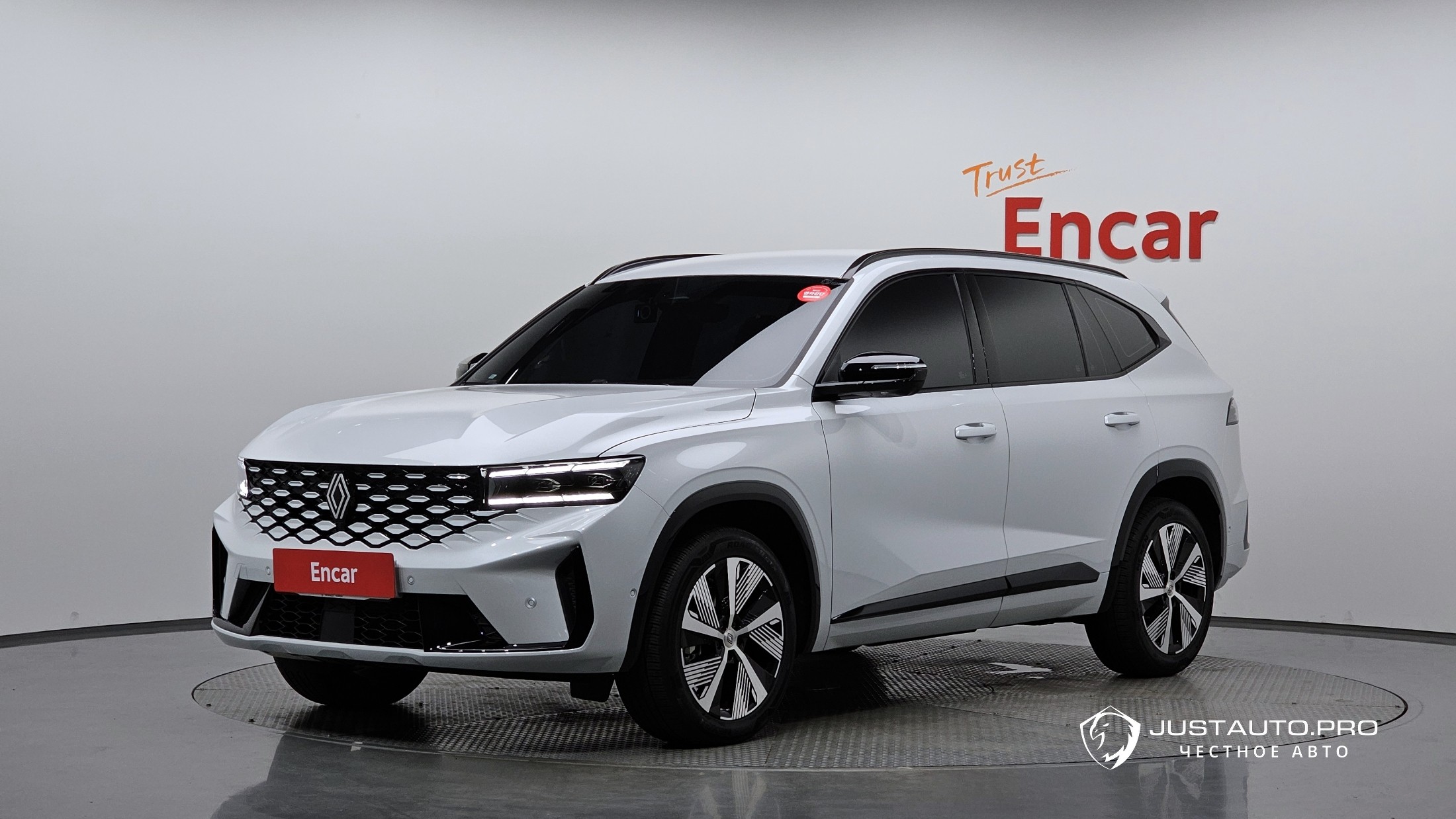 Автомобиль Renault-KoreaSamsung Grand Koleos