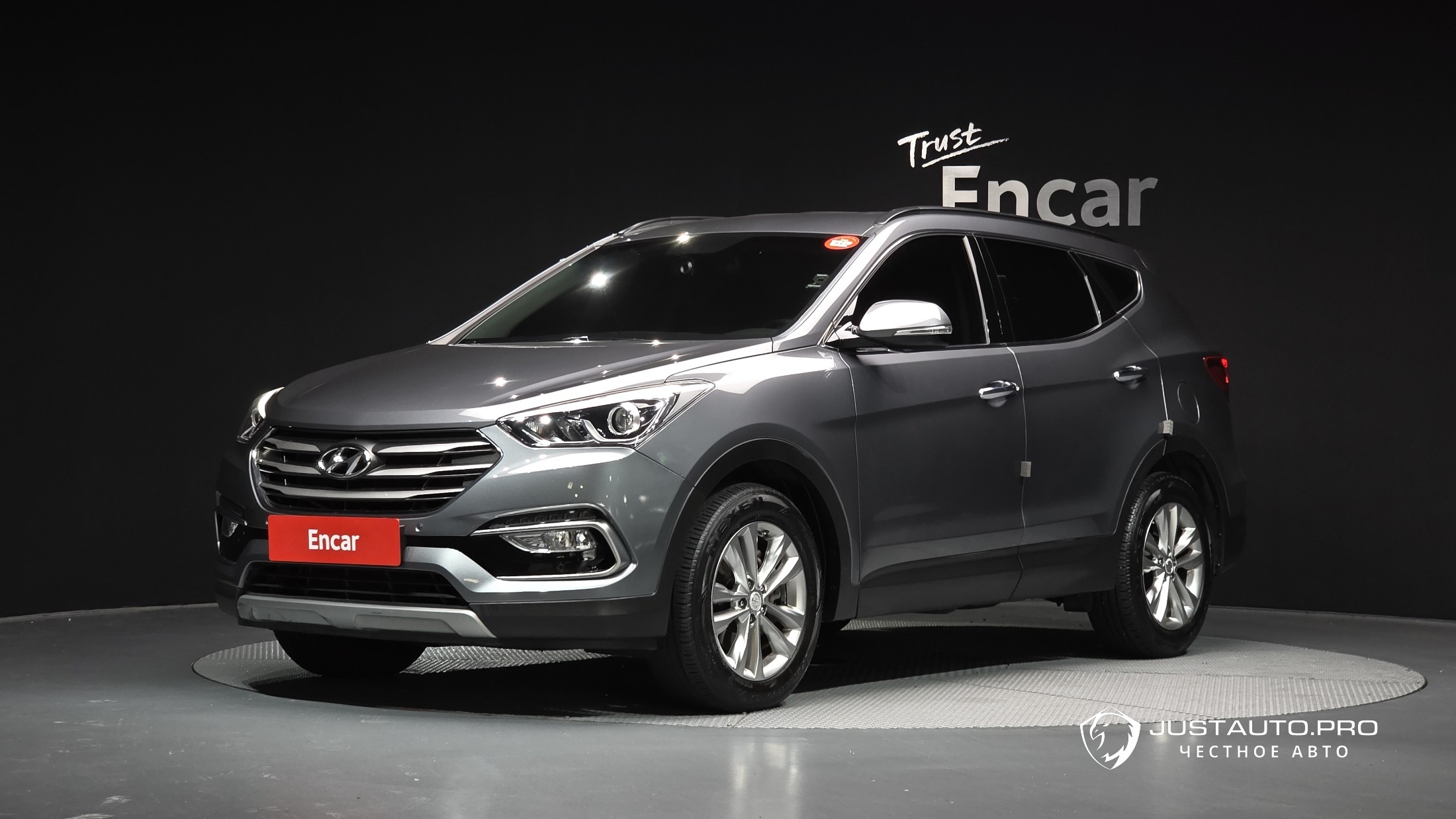 Автомобиль Hyundai Santafe