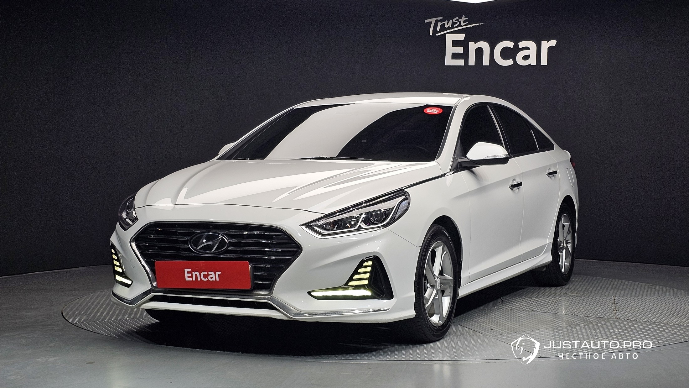 Автомобиль Hyundai Sonata