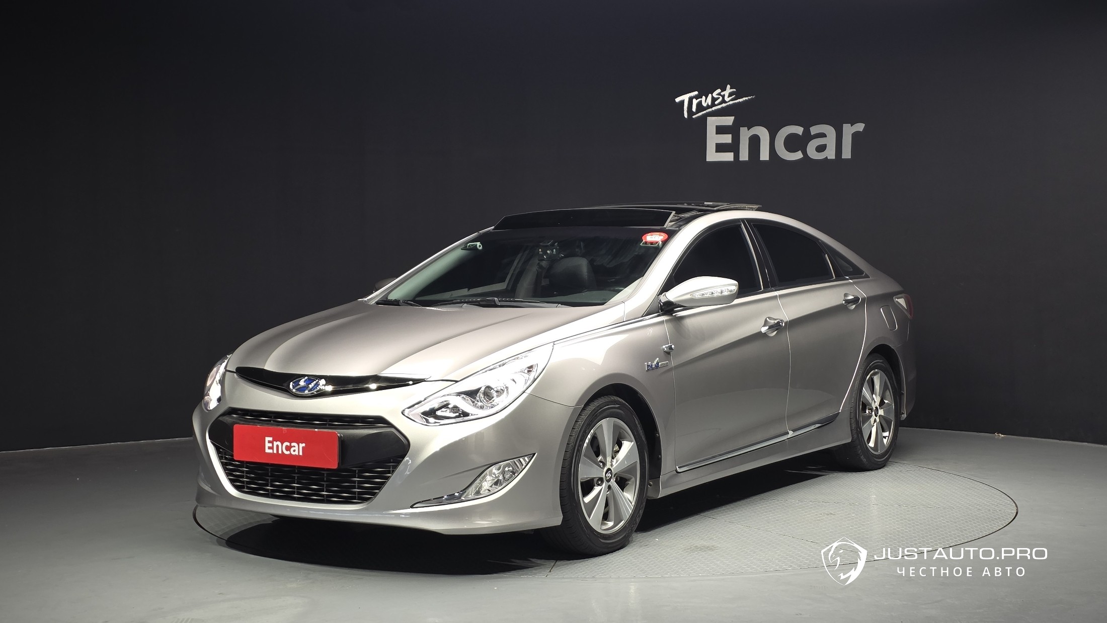 Автомобиль Hyundai Sonata
