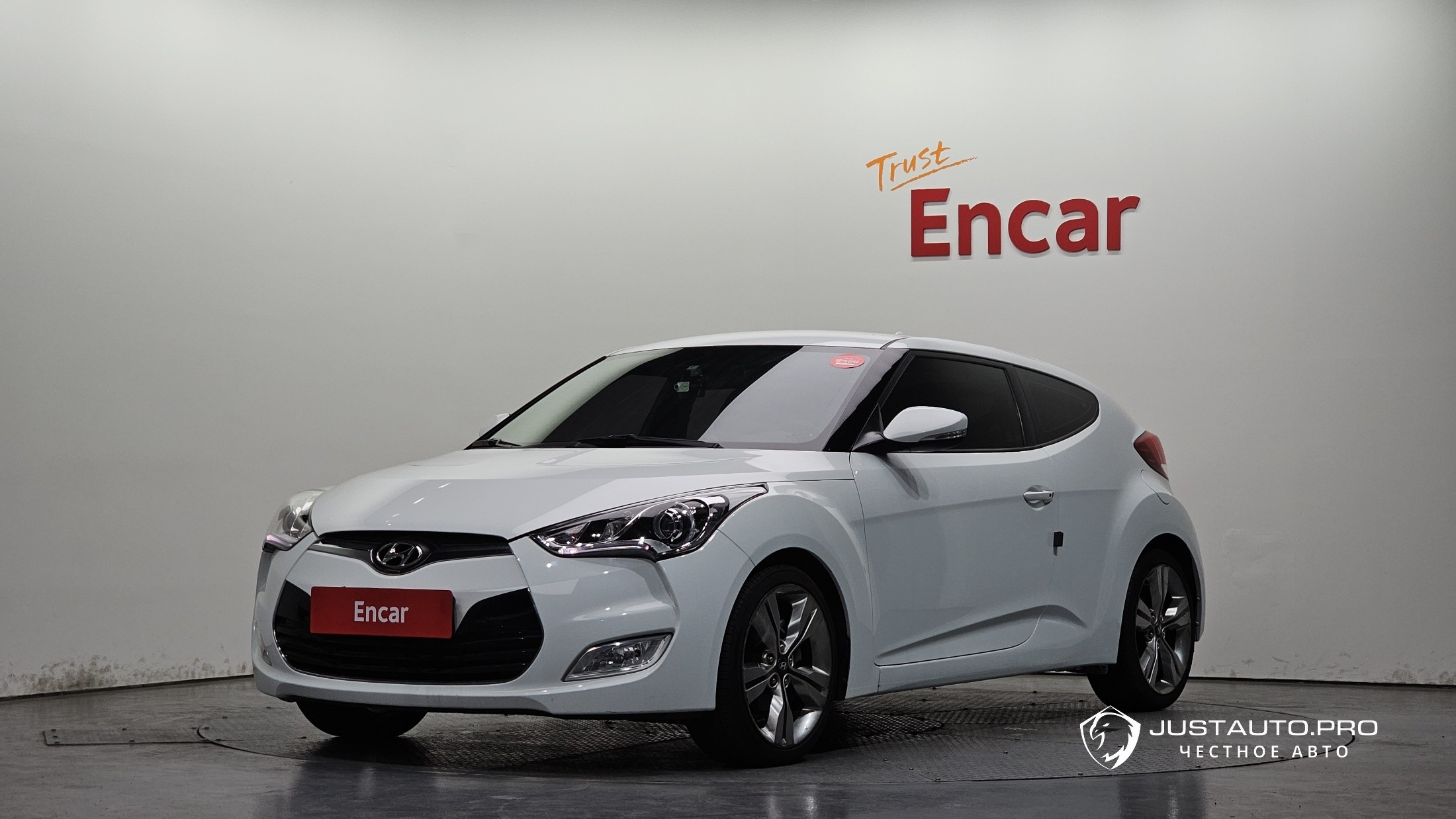 Автомобиль Hyundai Veloster