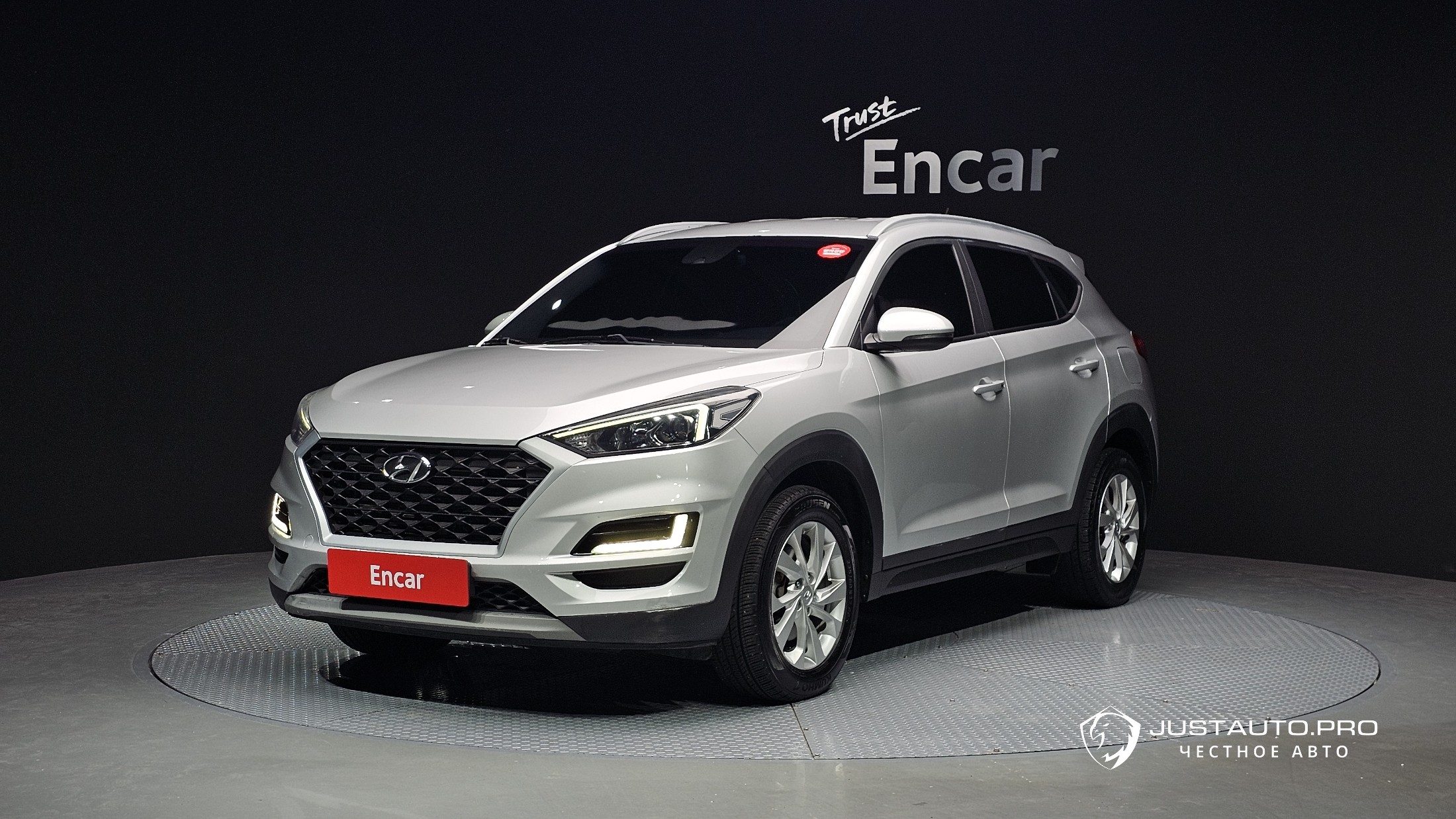 Автомобиль Hyundai Tucson