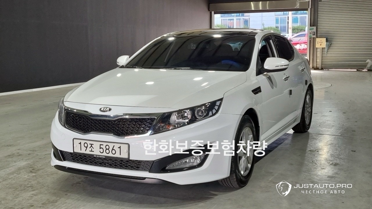 Автомобиль Kia K5