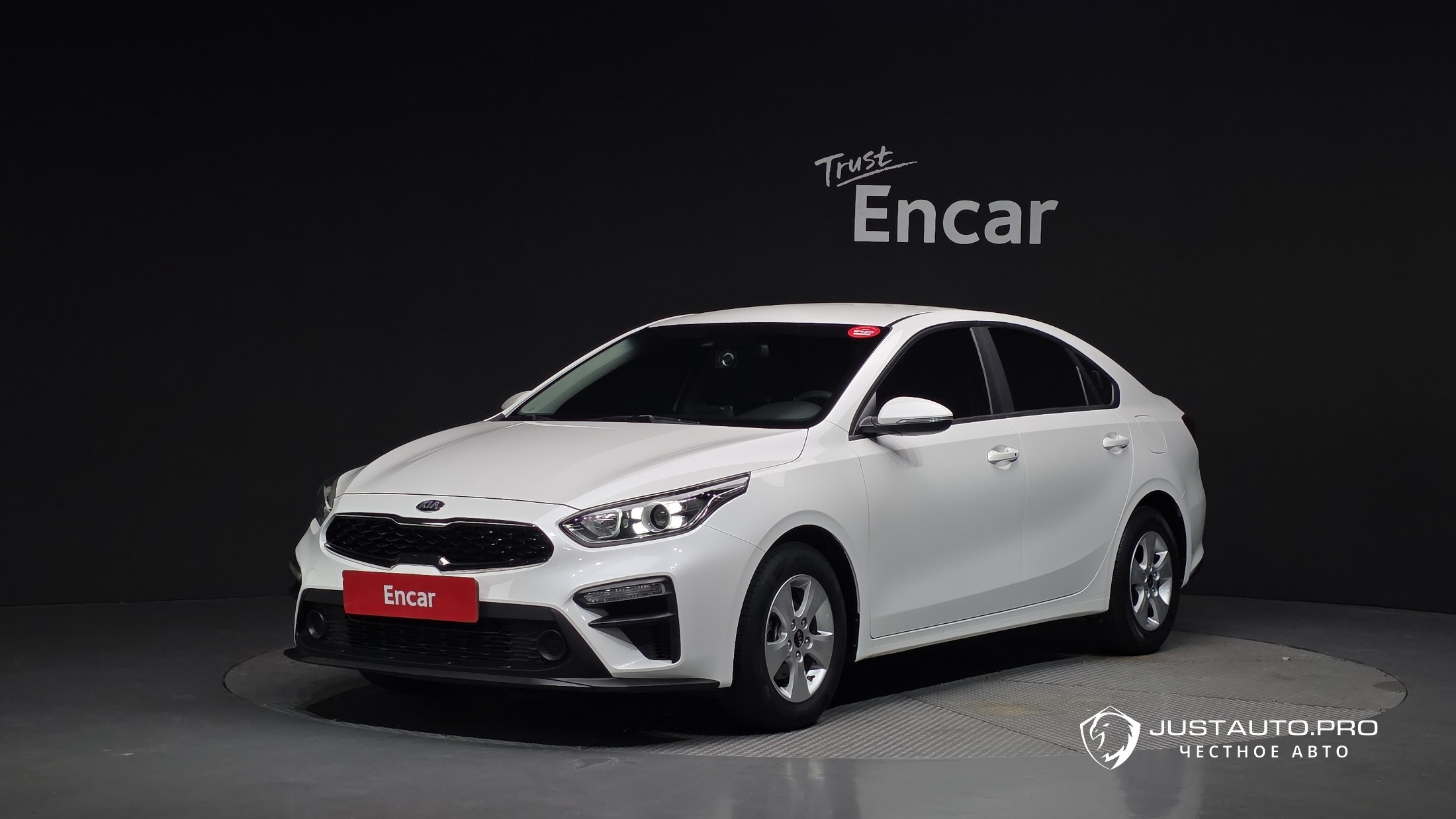 Автомобиль Kia K3