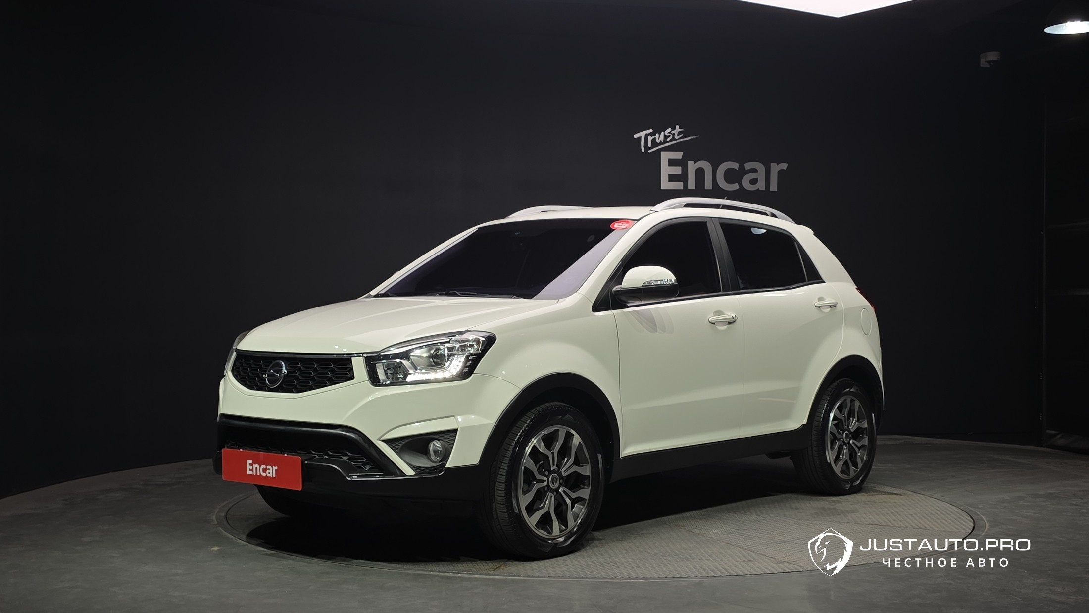 Автомобиль KG_Mobility_Ssangyong KORANDO