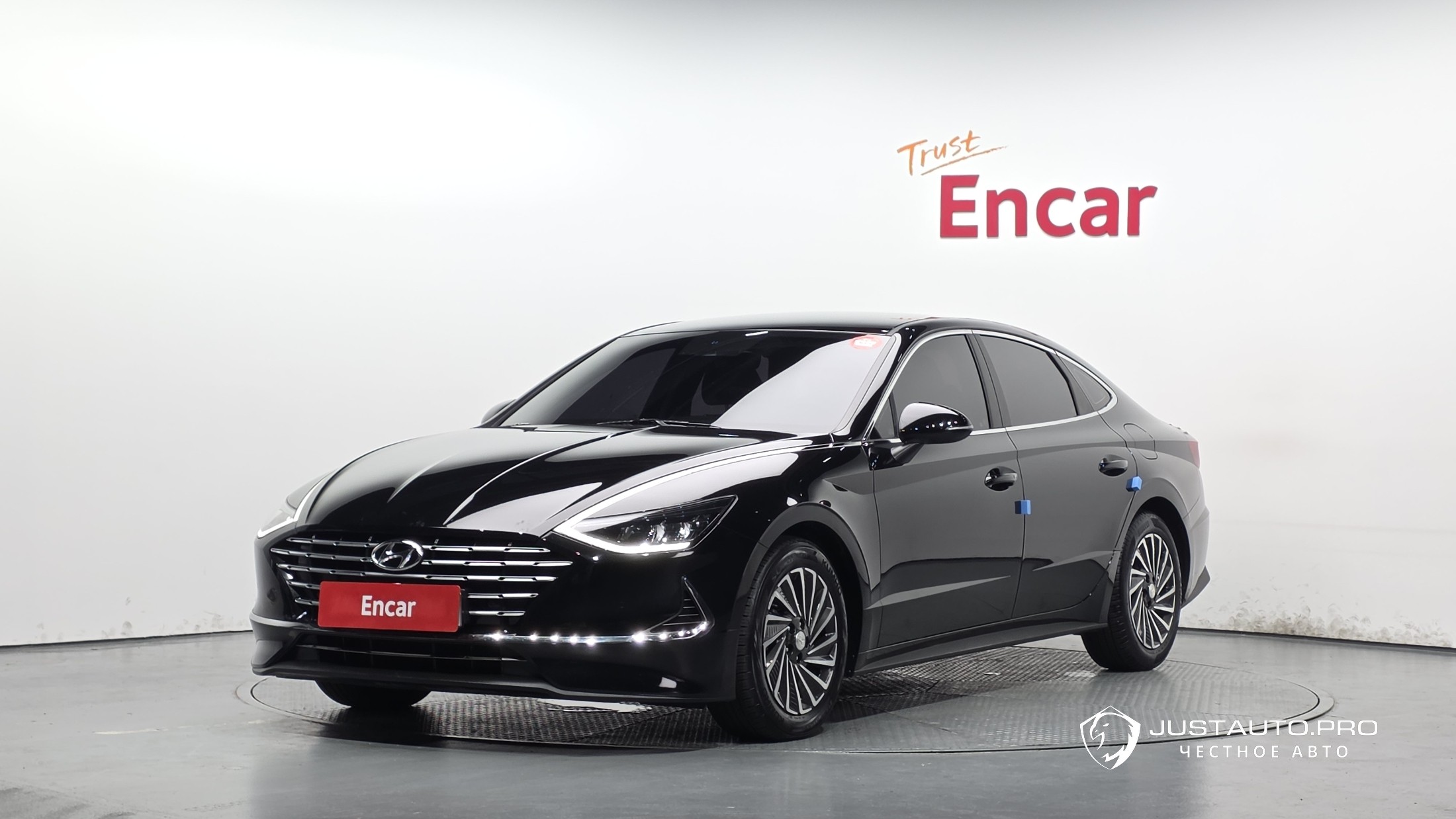 Автомобиль Hyundai Sonata