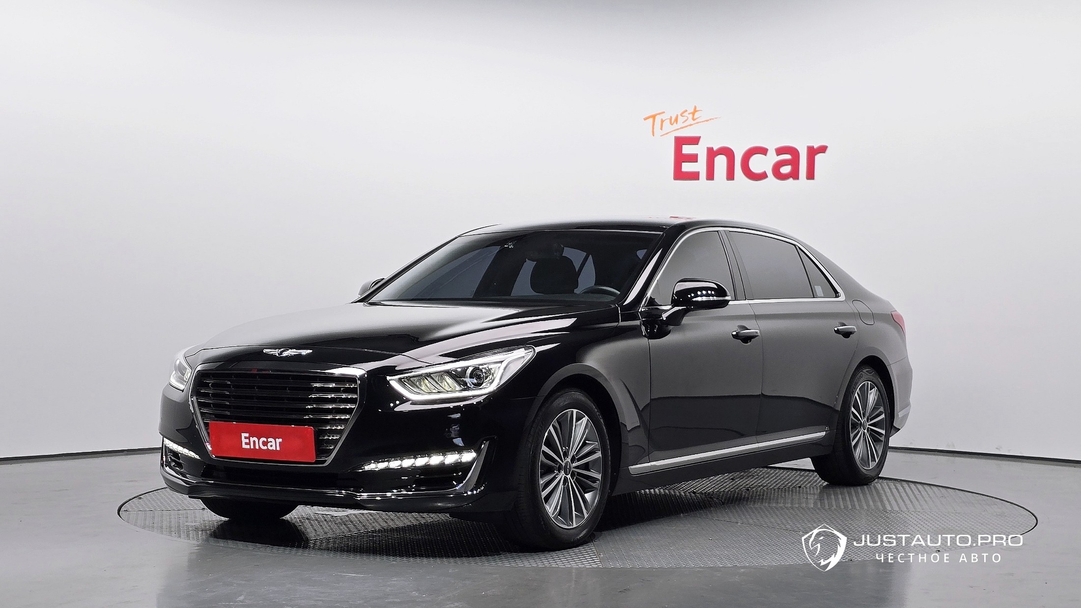 Автомобиль Genesis EQ900