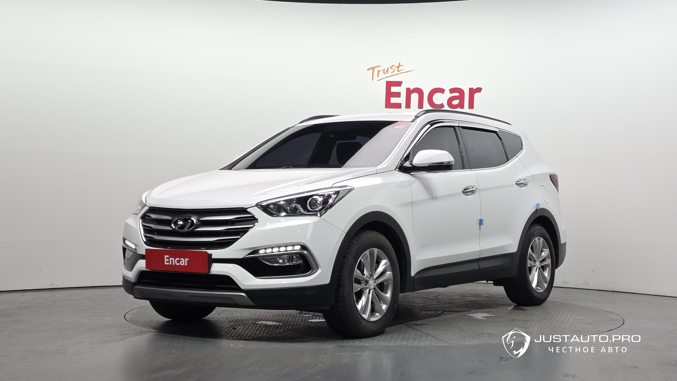 Автомобиль Hyundai Santafe