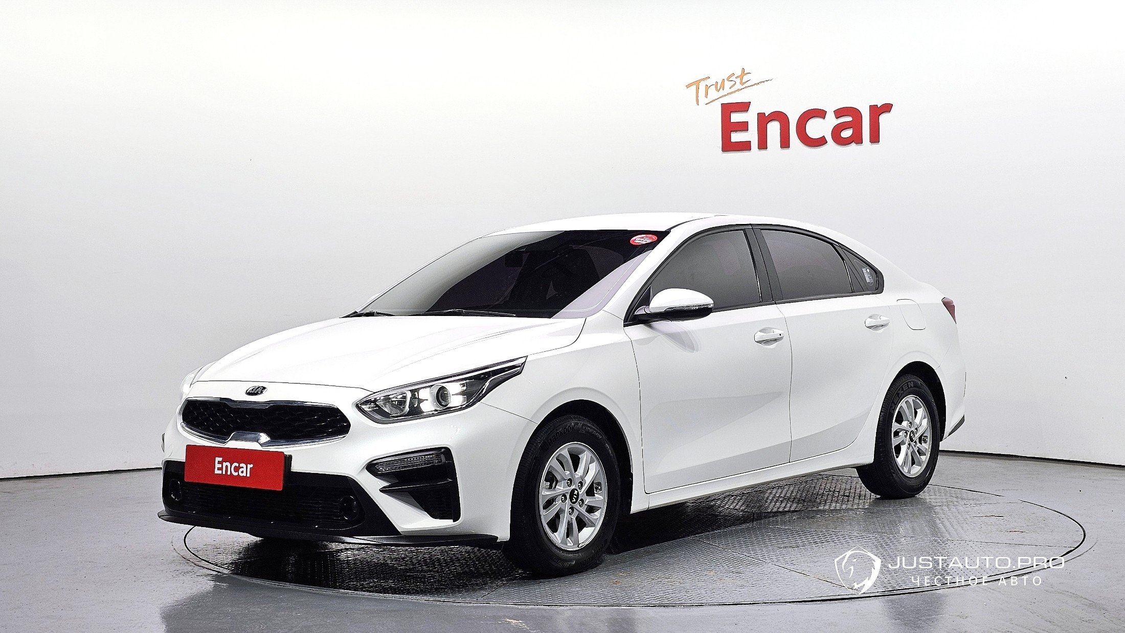 Автомобиль Kia K3