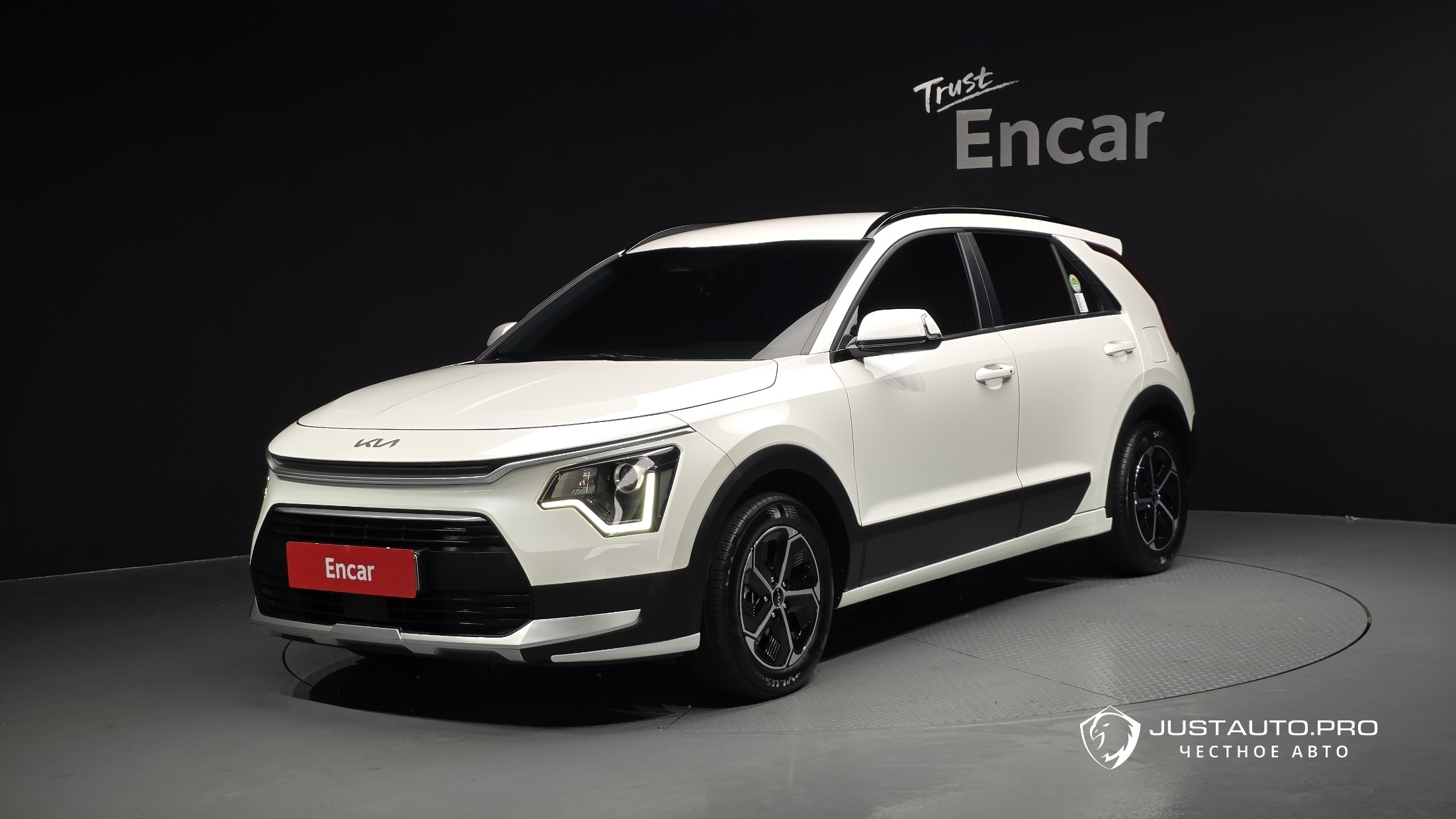 Автомобиль Kia Niro