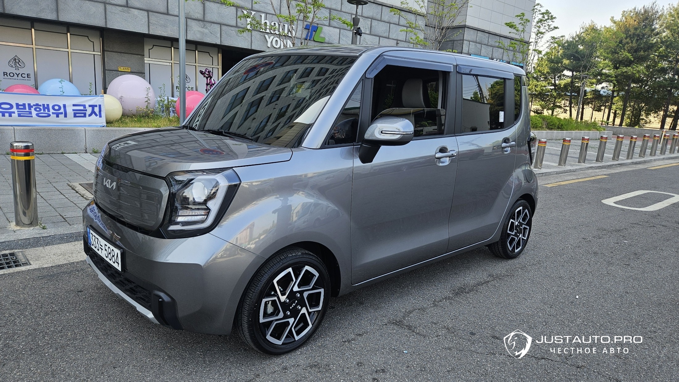Автомобиль Kia RAY