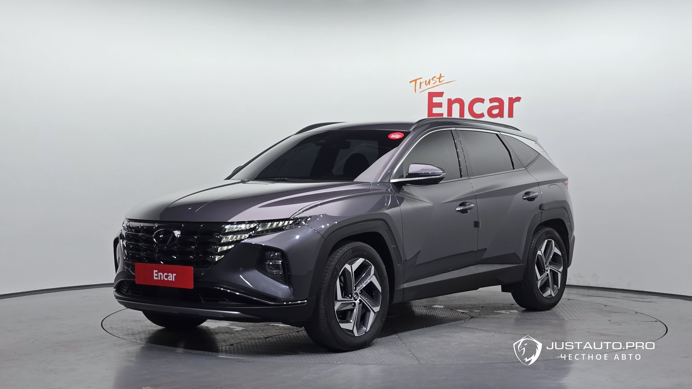 Автомобиль Hyundai Tucson