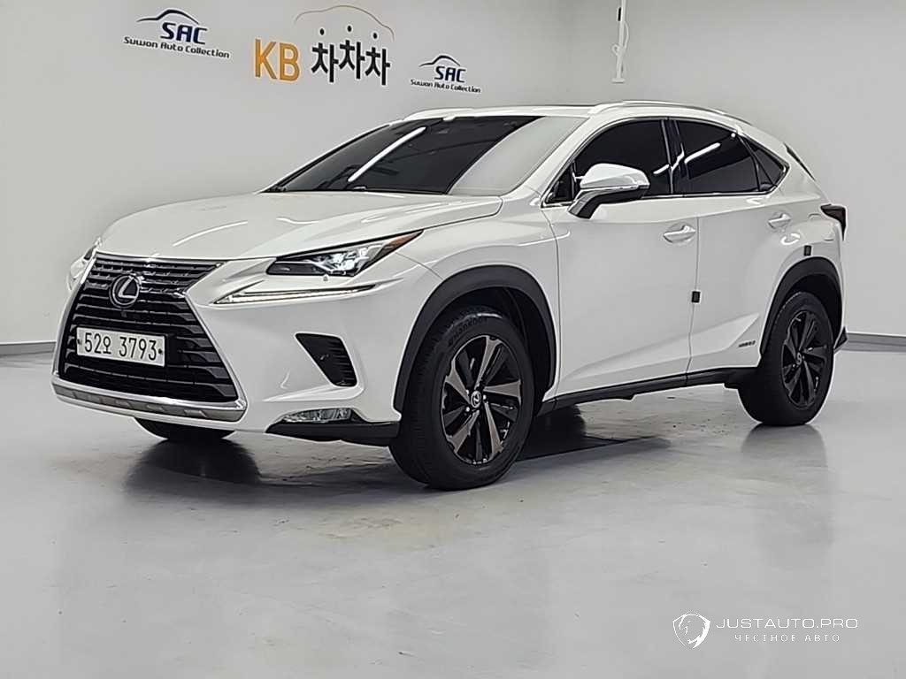 Автомобиль Lexus NX