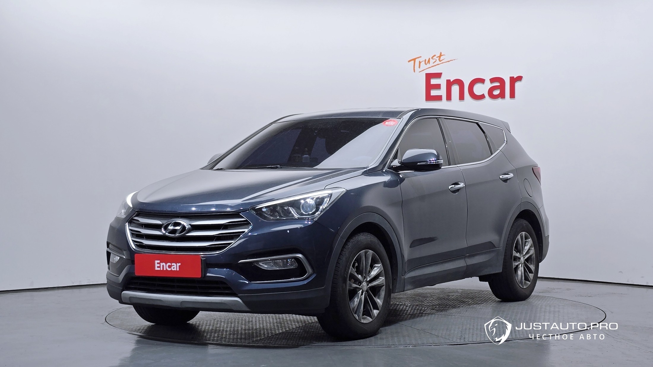 Автомобиль Hyundai Santafe