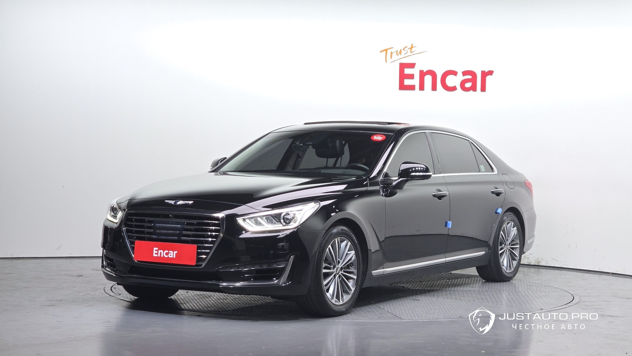 Автомобиль Genesis EQ900