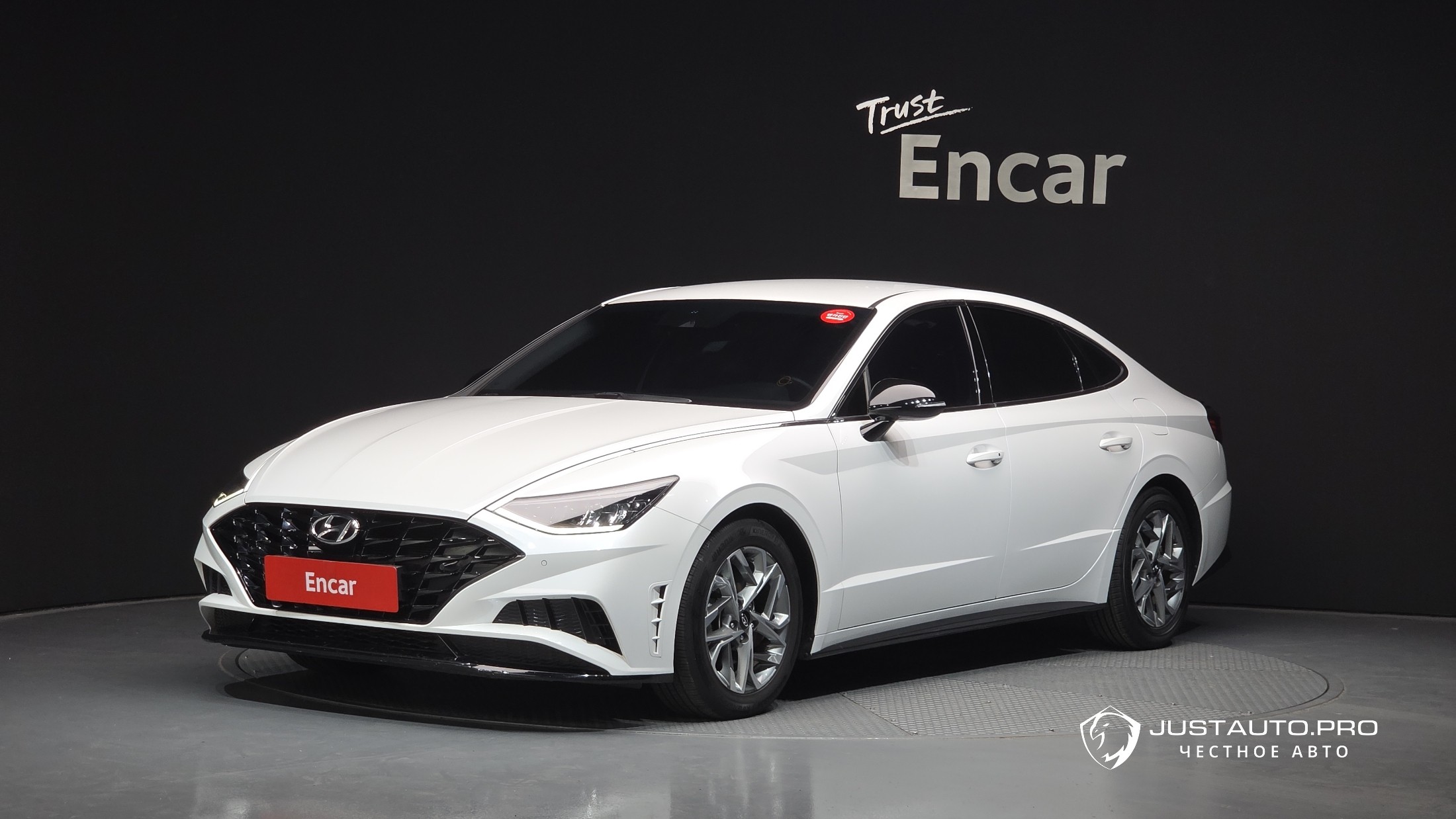 Автомобиль Hyundai Sonata