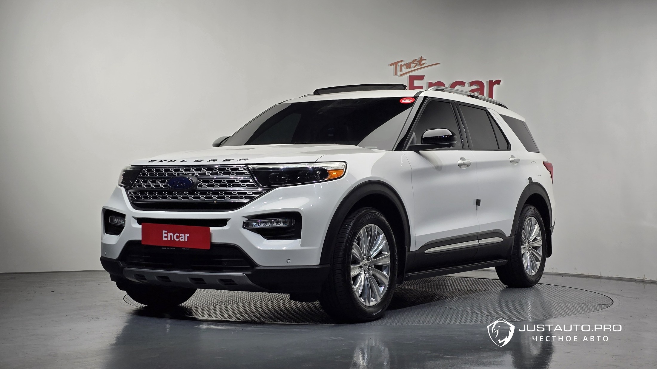 Автомобиль Ford Explorer