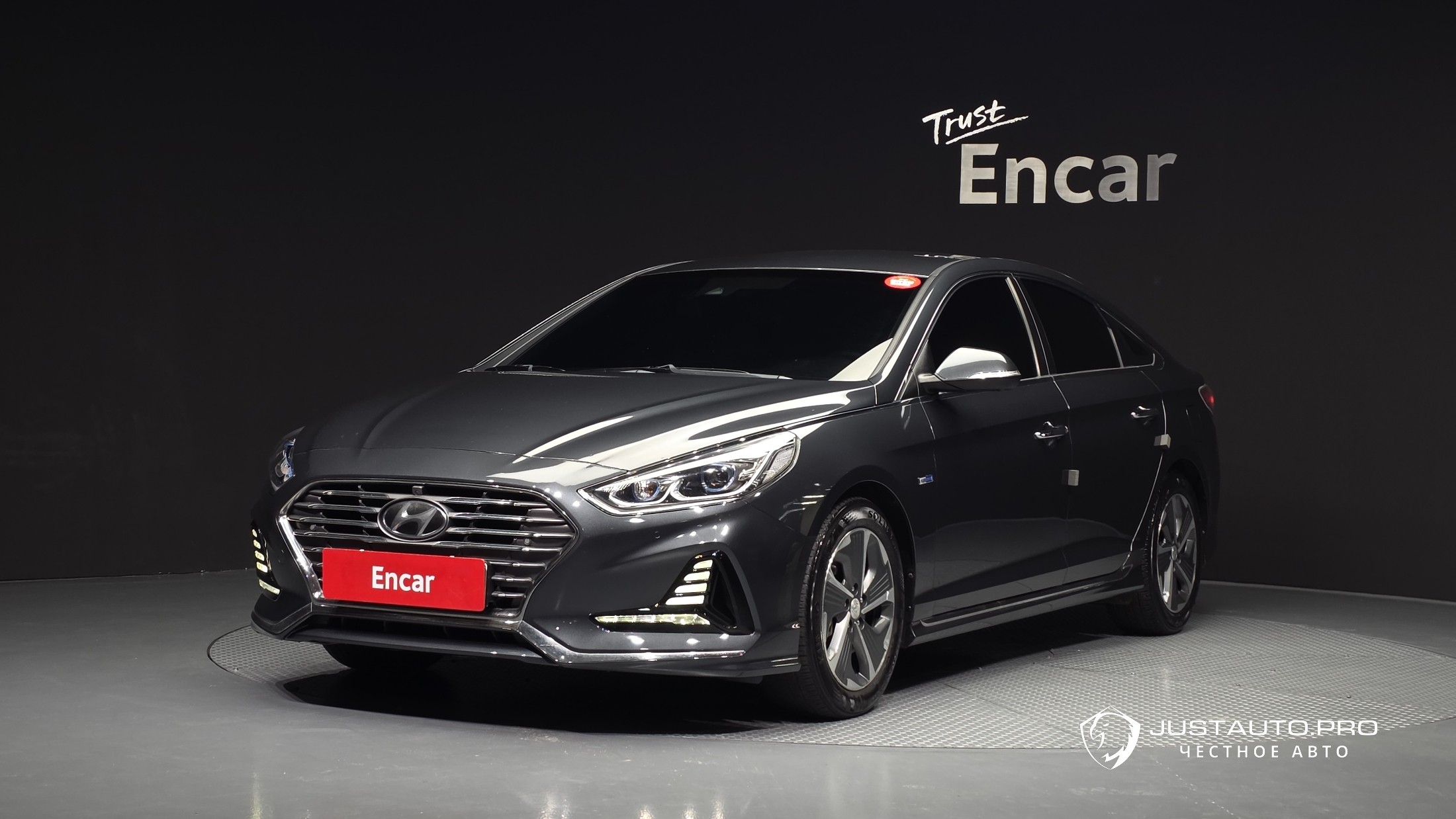 Автомобиль Hyundai Sonata