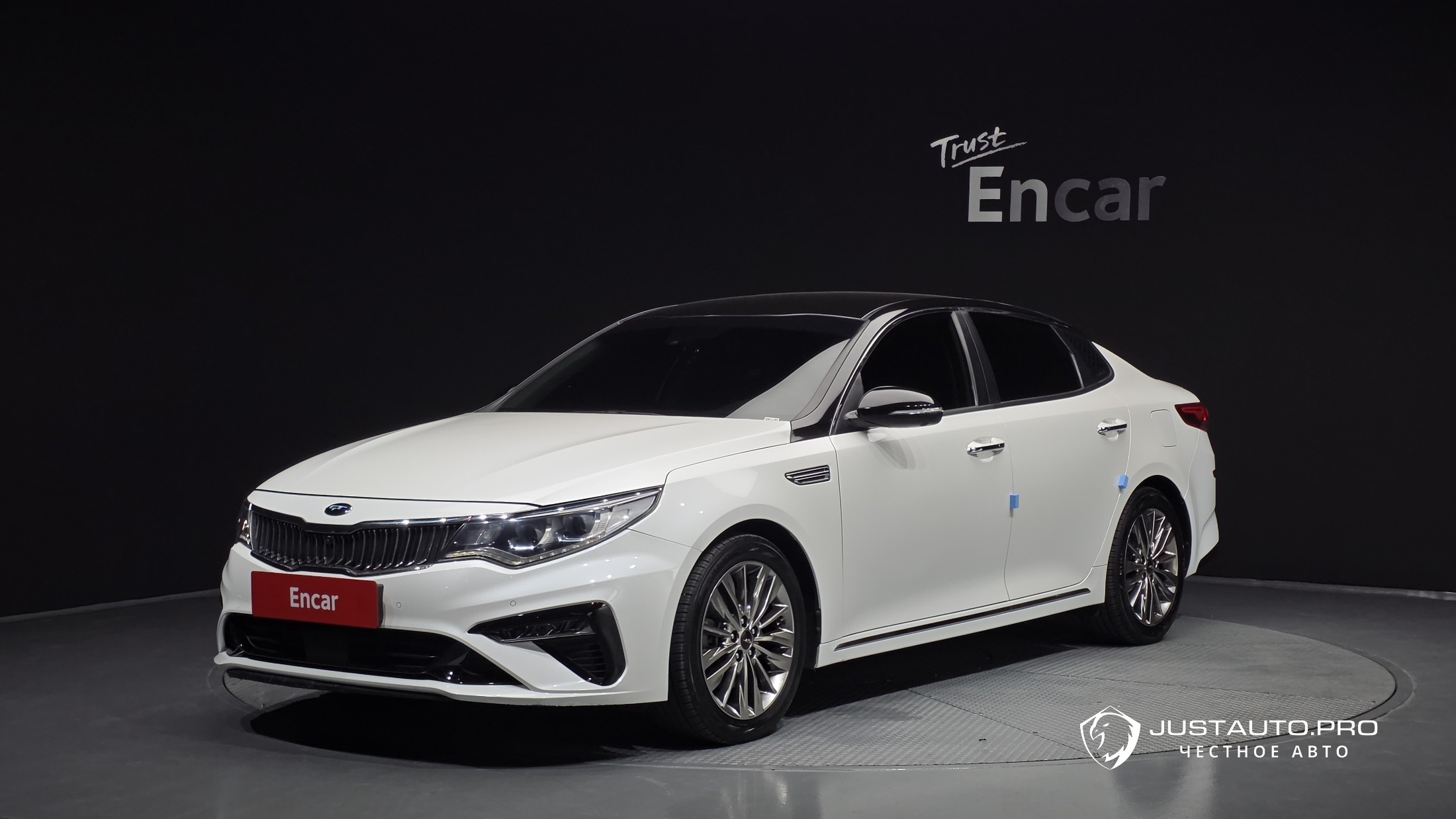 Автомобиль Kia K5