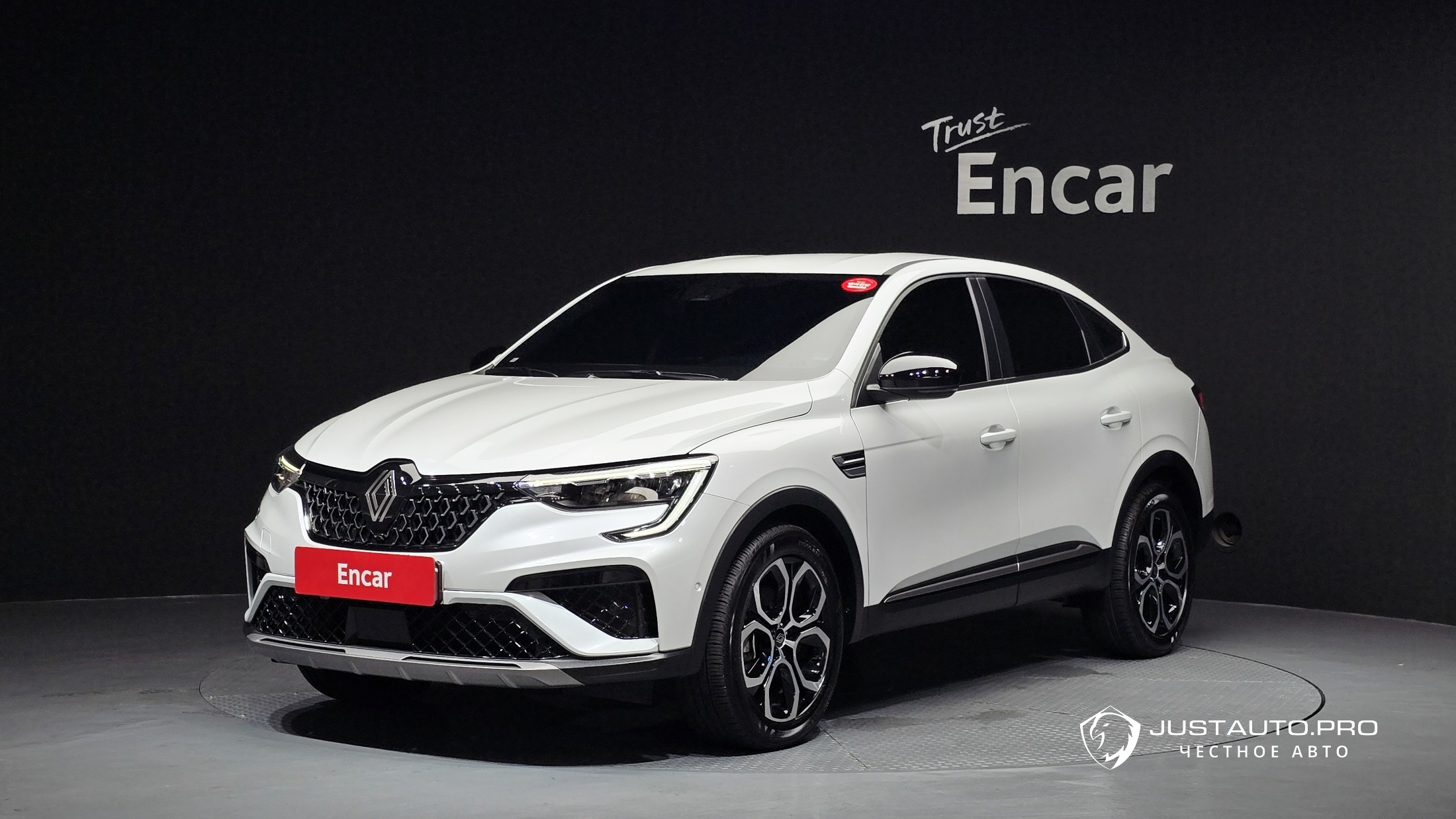 Автомобиль Renault-KoreaSamsung Arkana
