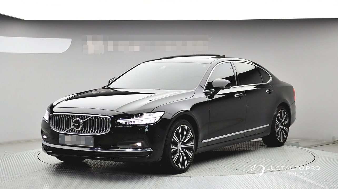 Автомобиль Volvo S90