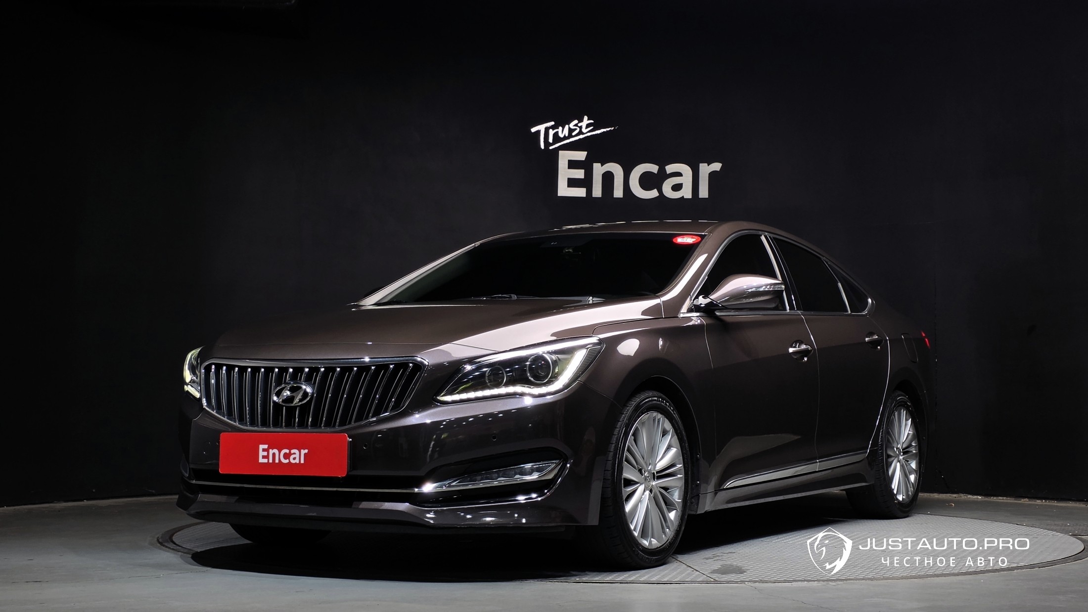 Автомобиль Hyundai Aslan