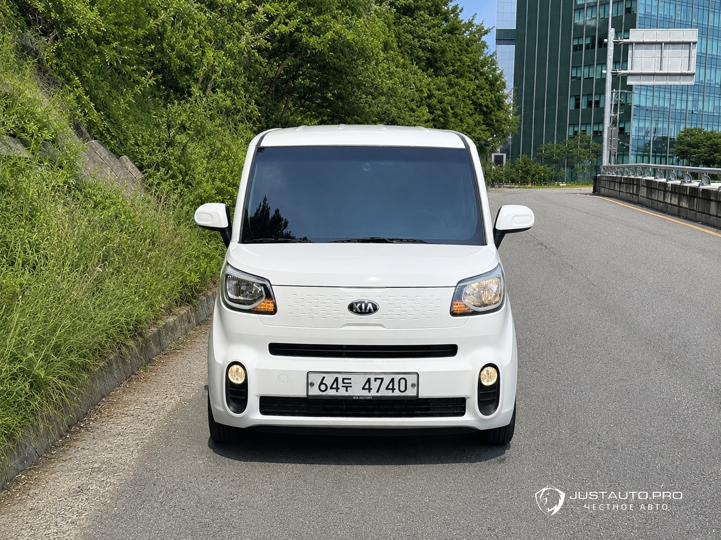 Автомобиль Kia RAY