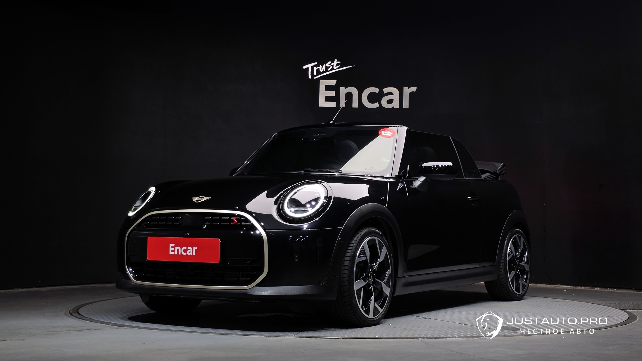 Автомобиль Mini Cooper Convertible