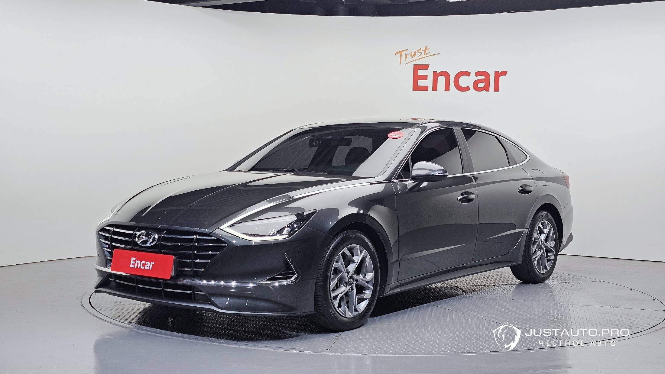 Автомобиль Hyundai Sonata